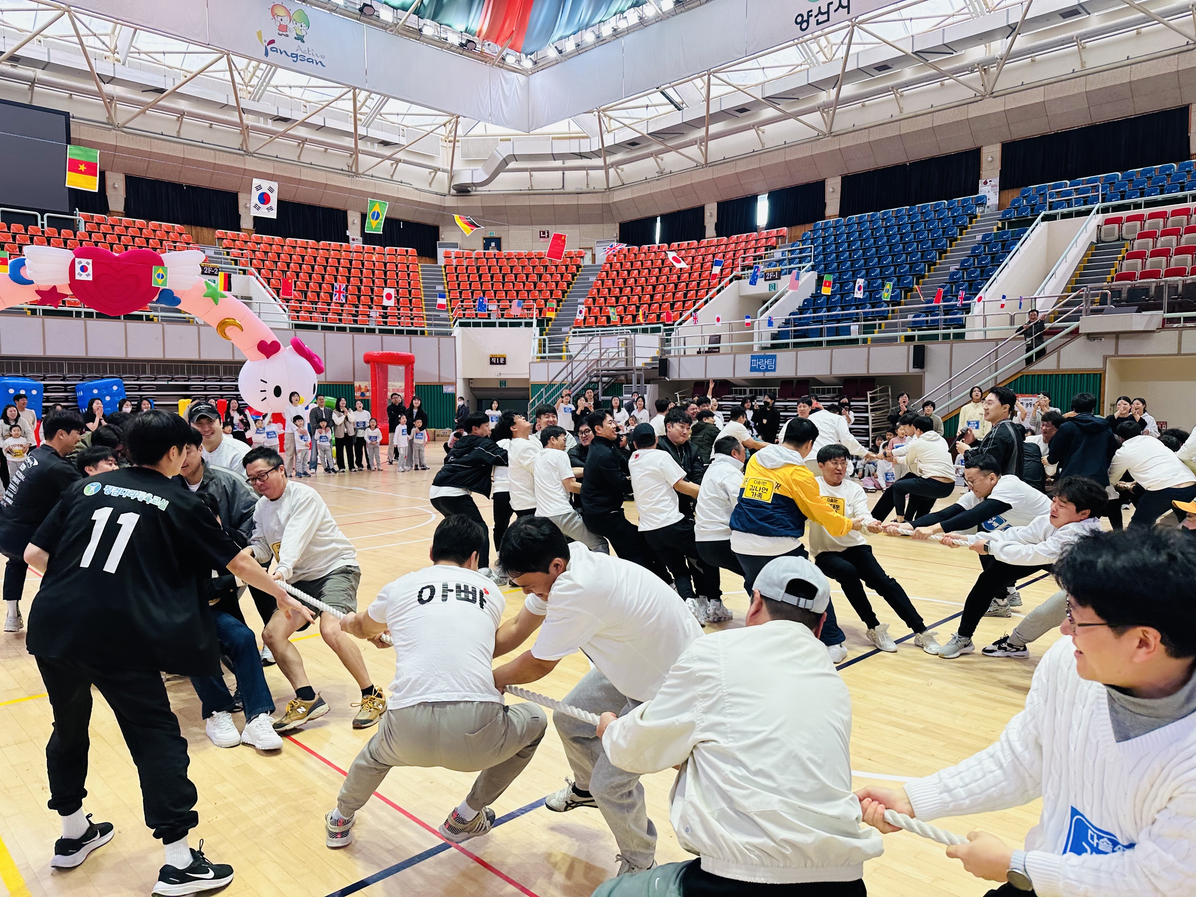 사송유치원, 가족이 함께하는 ‘사송유치원 가족운동회’ 개최 - 관련이미지4