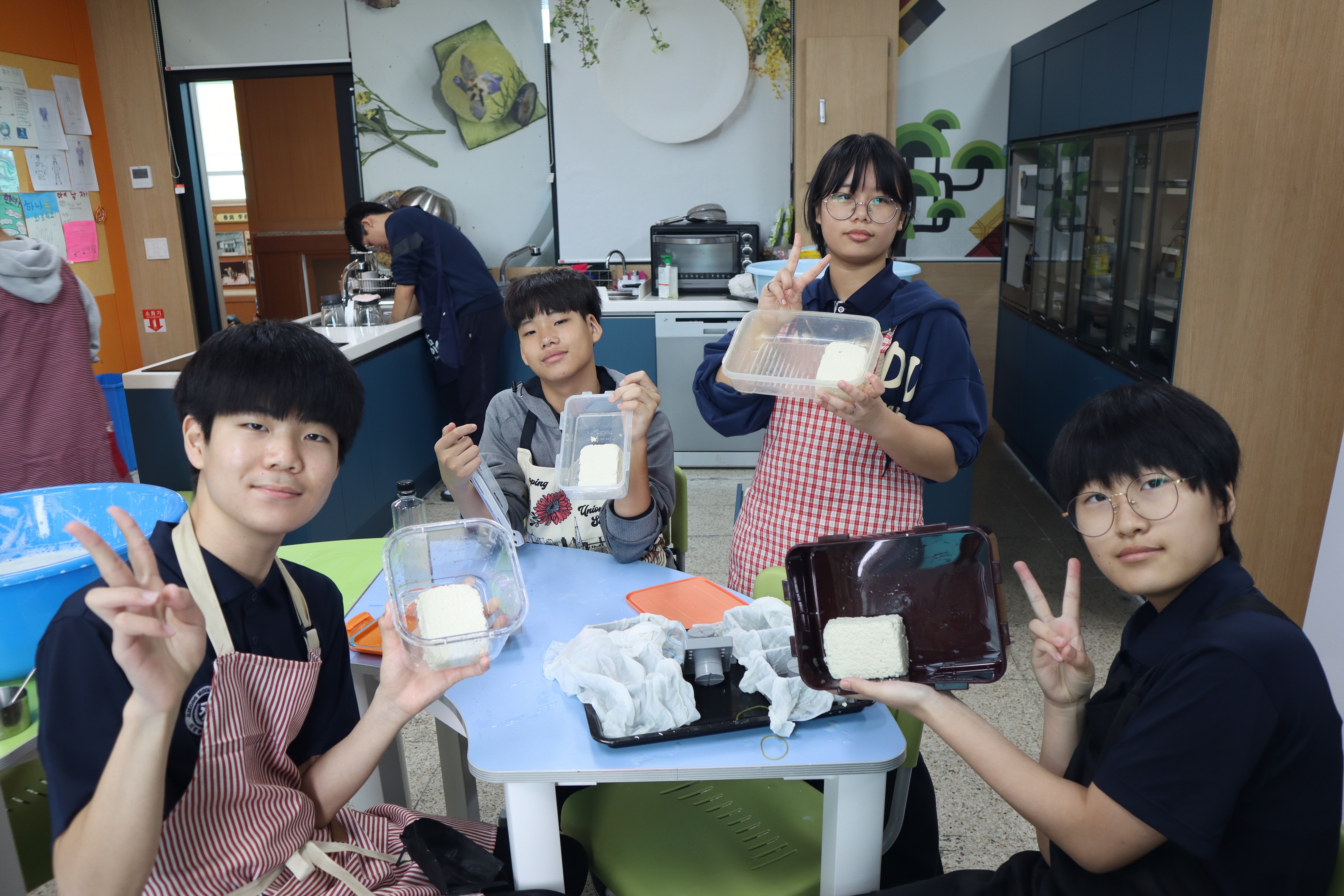 지정중학교, 우리의 전통을 지켜요!  - 관련이미지2