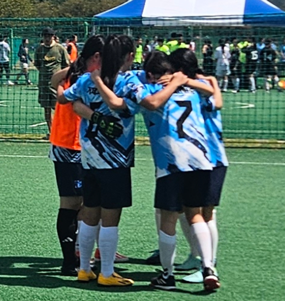 거제고현중, 제18회 전국학교스포츠클럽 축전 여학생 풋살 준우승 쾌거 - 관련이미지3