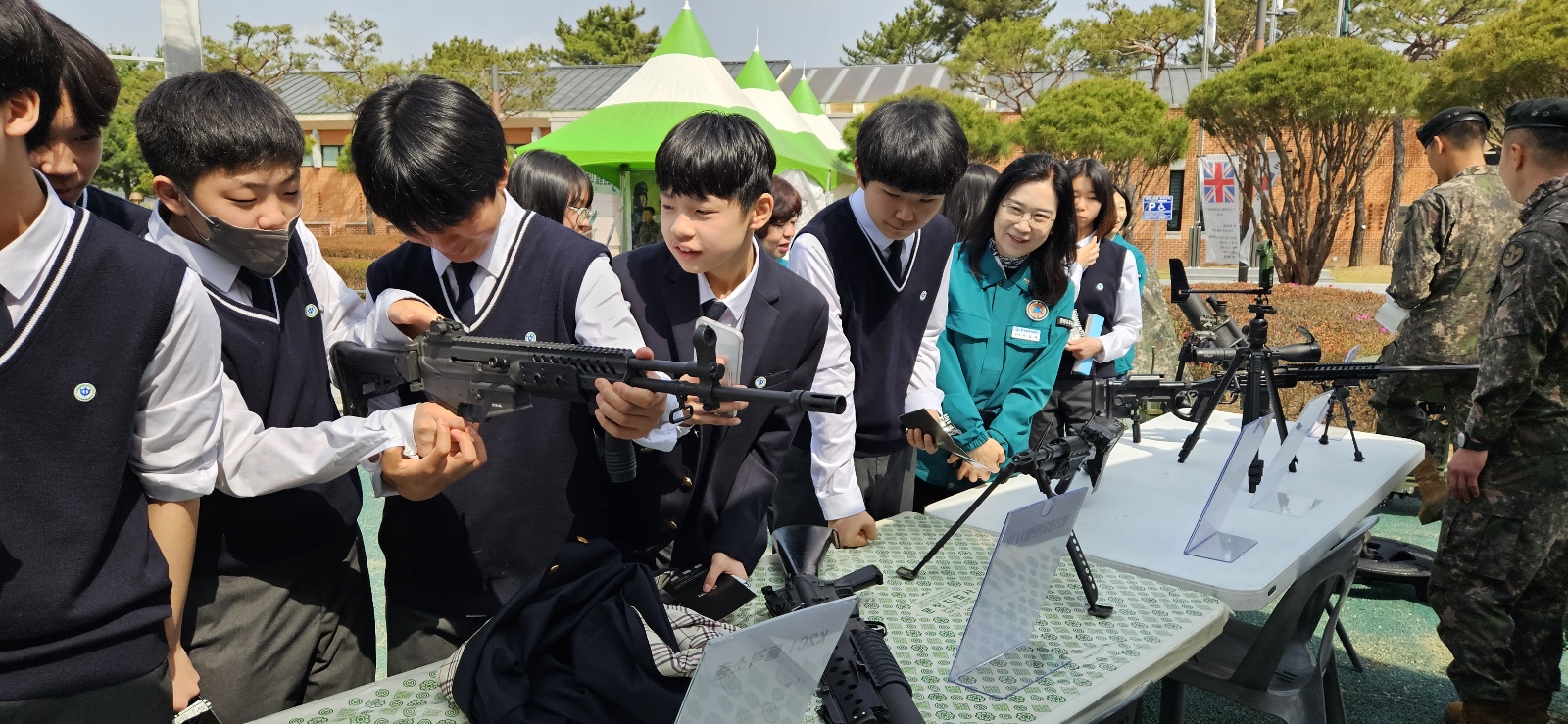창녕교육지원청-6.25전쟁 역사 현장체험활동 실시 - 관련이미지1