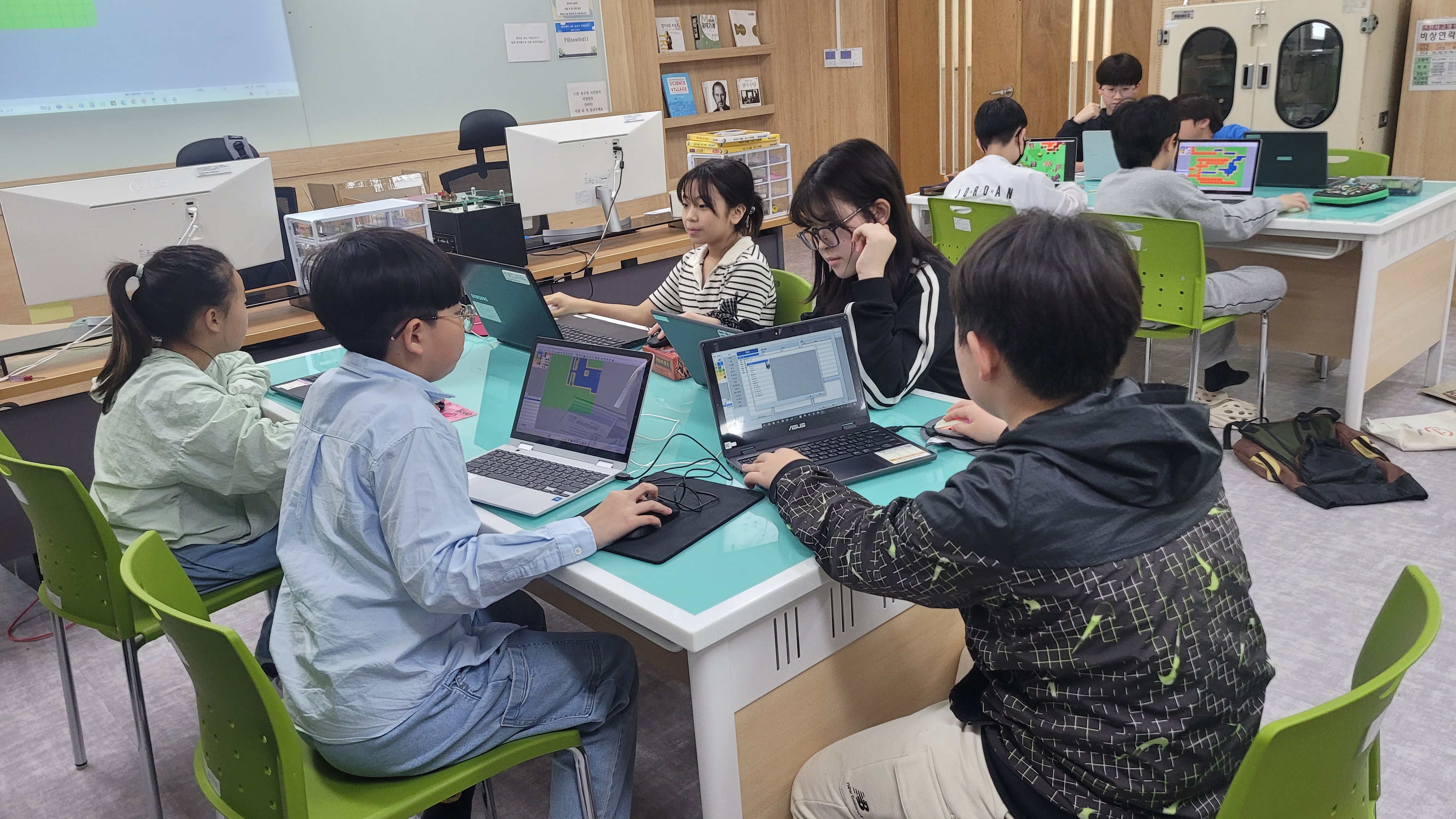 김해교육지원청 발명교육센터, 창의력의 씨앗을 틔우다. - 관련이미지2