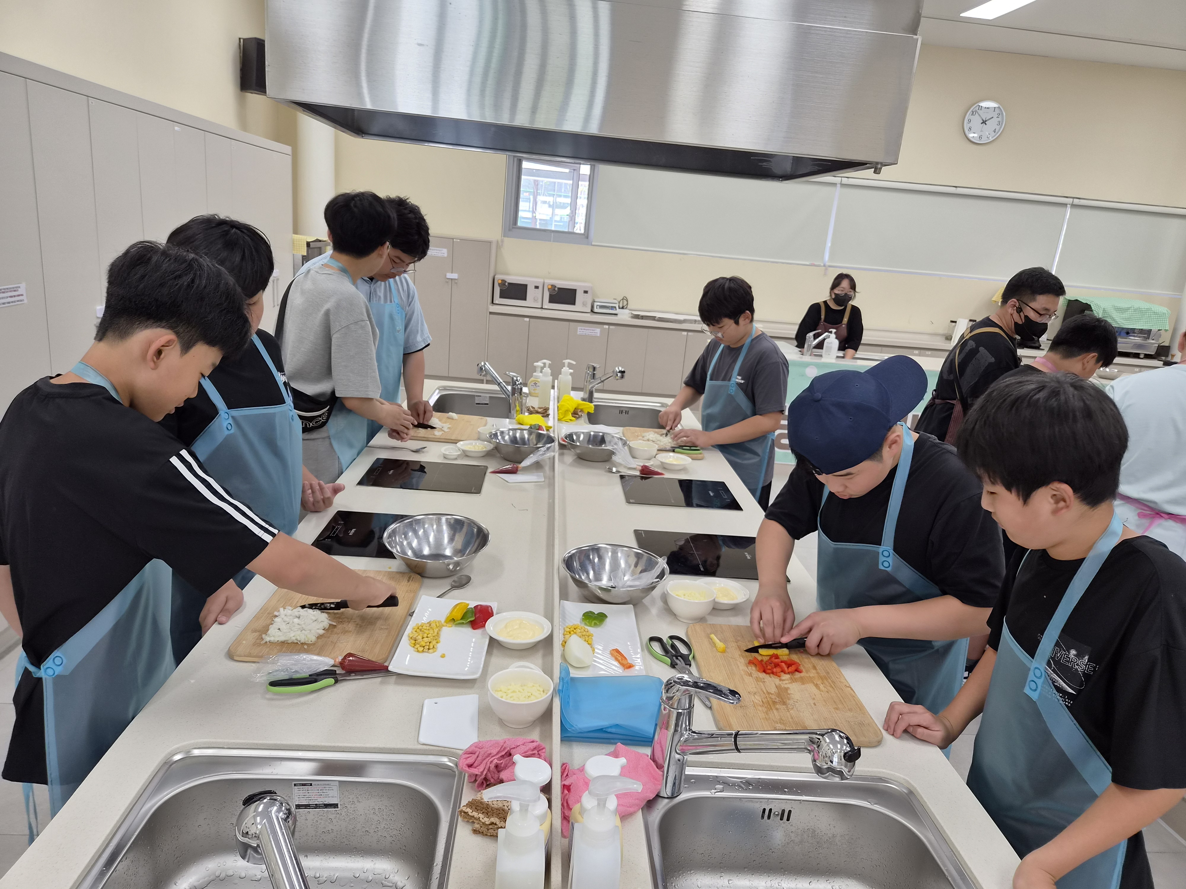 밀양중학교, ‘밀양얼 특색교육 젠틀맨 희망 탐방대 ’운영 - 관련이미지3