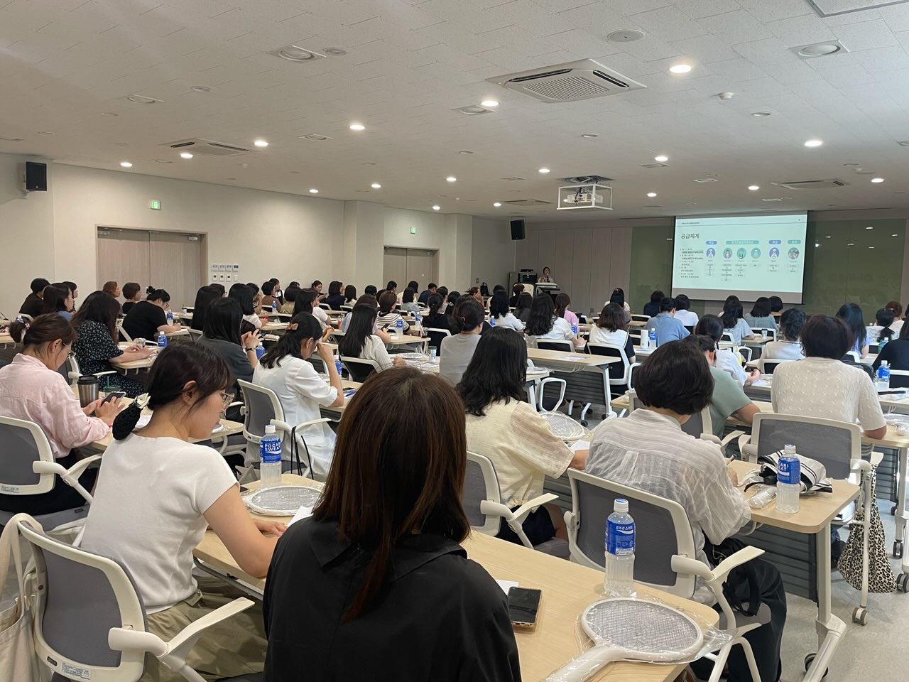 진주교육지원청, 먹거리통합지원센터 확대 참여 학교급식 관계자 회의 개최 - 관련이미지3