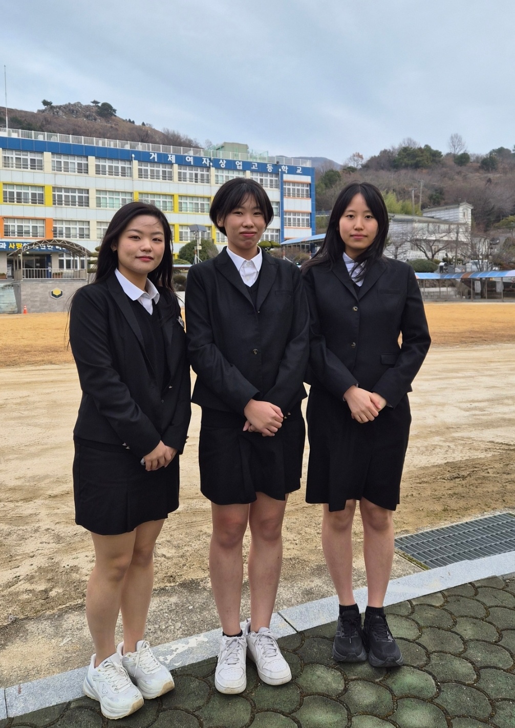 거제여자상업고, 국가직 공무원 3명 최종 합격 - 관련이미지1