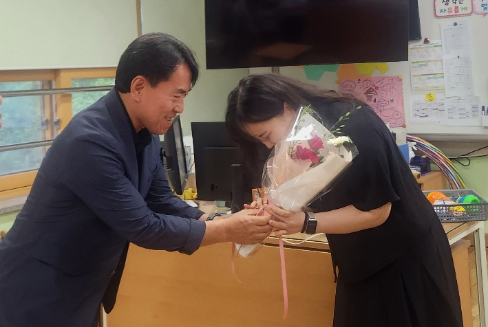 교사의 자발적 수업공개와 성찰로 배움중심 학교문화 조성 - 관련이미지1
