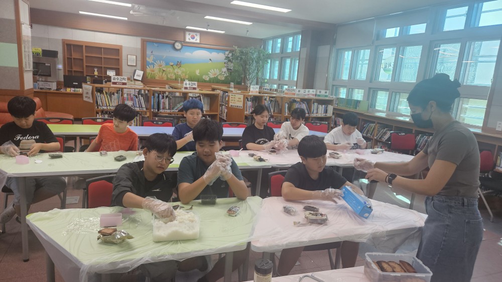 하동 갈육초, 2025 여름방학 '도전캠프'로  미래 역량 강화 나선다! - 관련이미지3