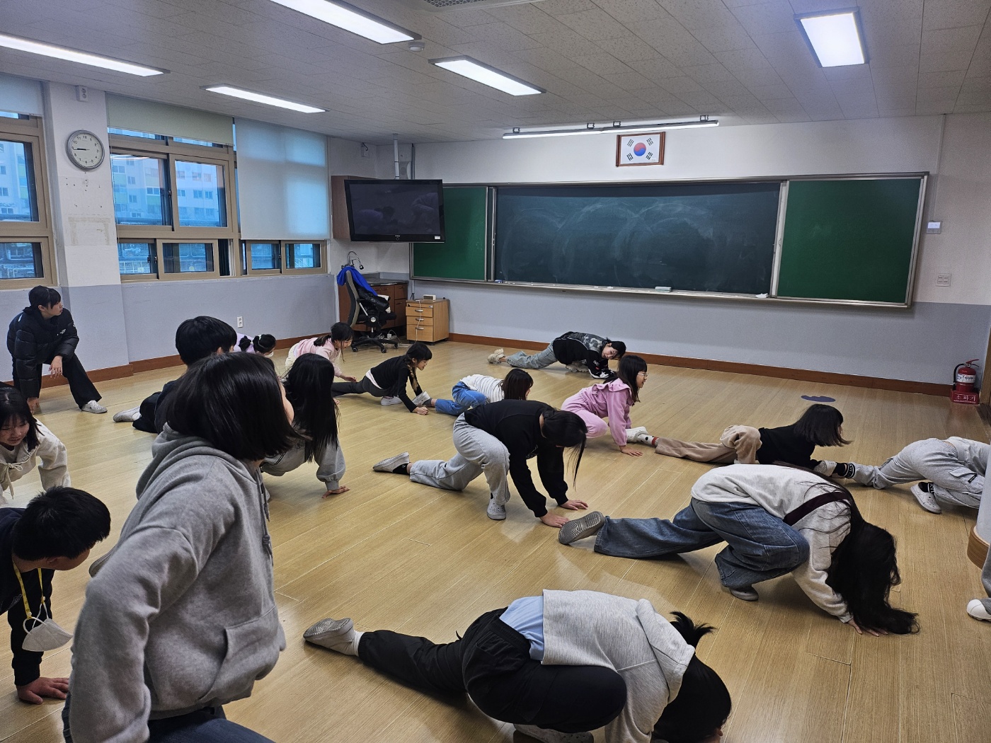 봉명초, 다양한 직업을 직접 체험하는 진로체험주간 운영 - 관련이미지1