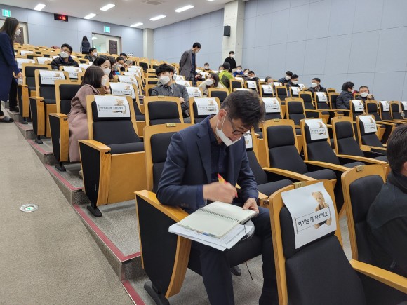 사천고, 인공지능(AI)이해 교원연수와 진로특강 실시 - 관련이미지4