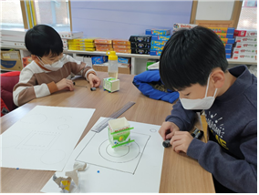 거창초, 토요수학교실에서 즐거운 체험하는 수학! - 관련이미지2
