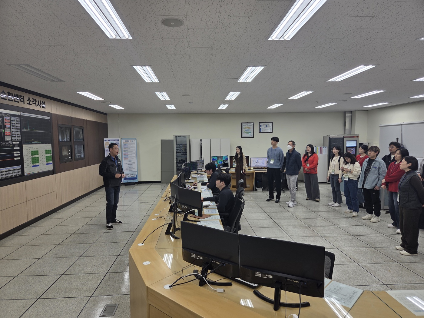 지구를 살리는 교사의 발걸음, 함께 만드는 탄소 중립의 길 - 관련이미지2