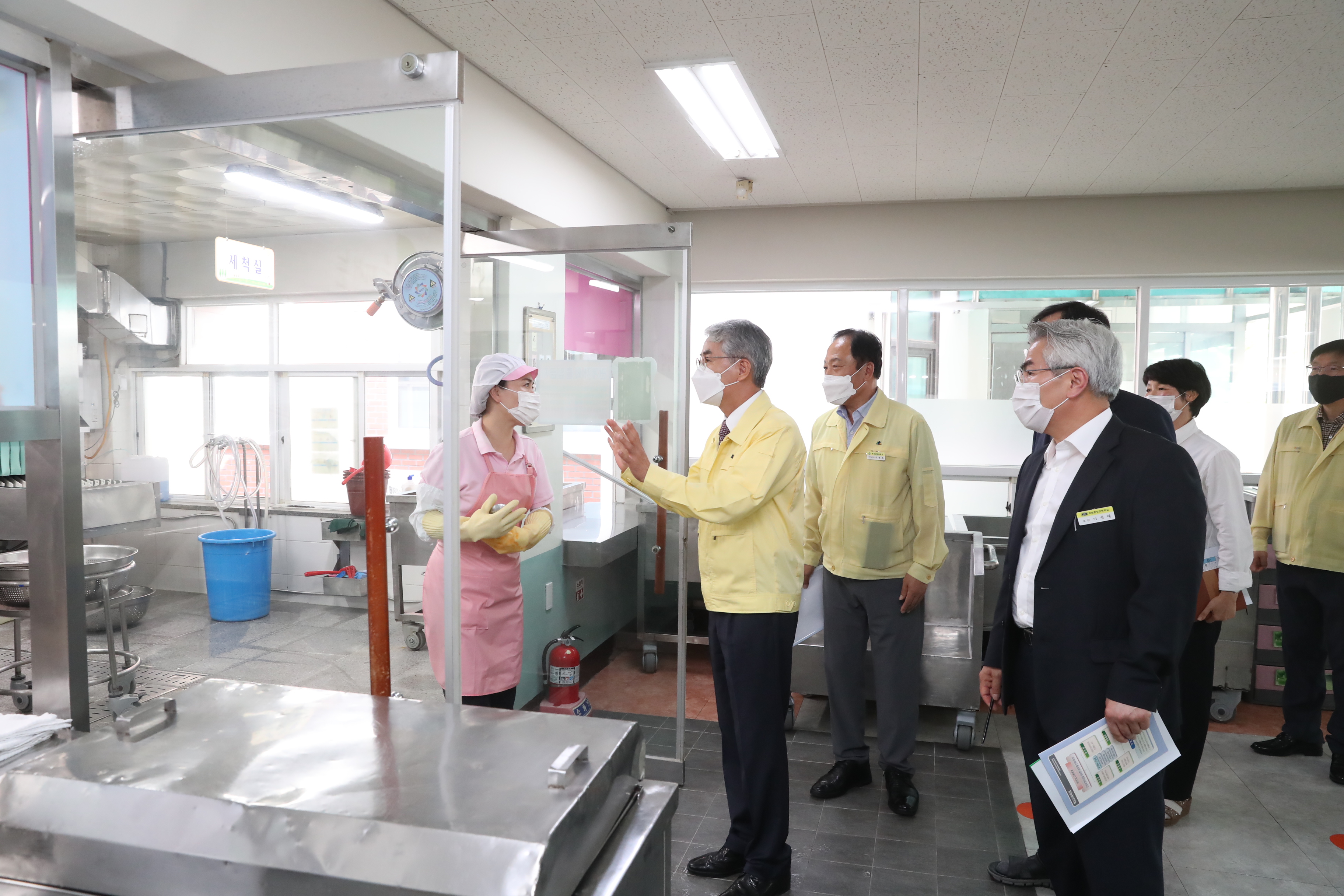 박종훈 교육감, 2학기 등교수업 준비 학교 방역 현장 점검 - 관련이미지3