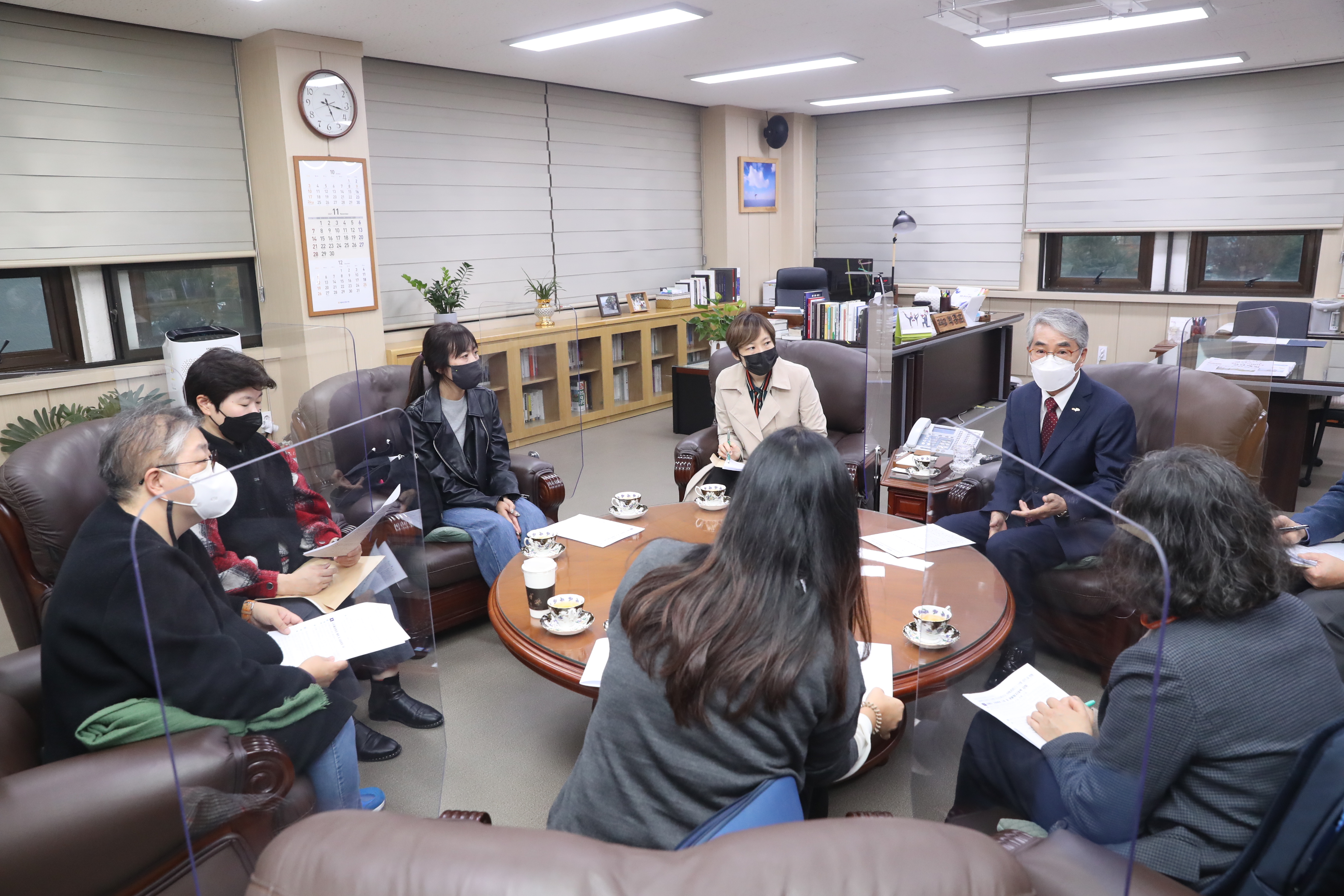 경남교육청, 디지털 성범죄 근절 대책 마련 시민단체와 간담회 - 관련이미지3