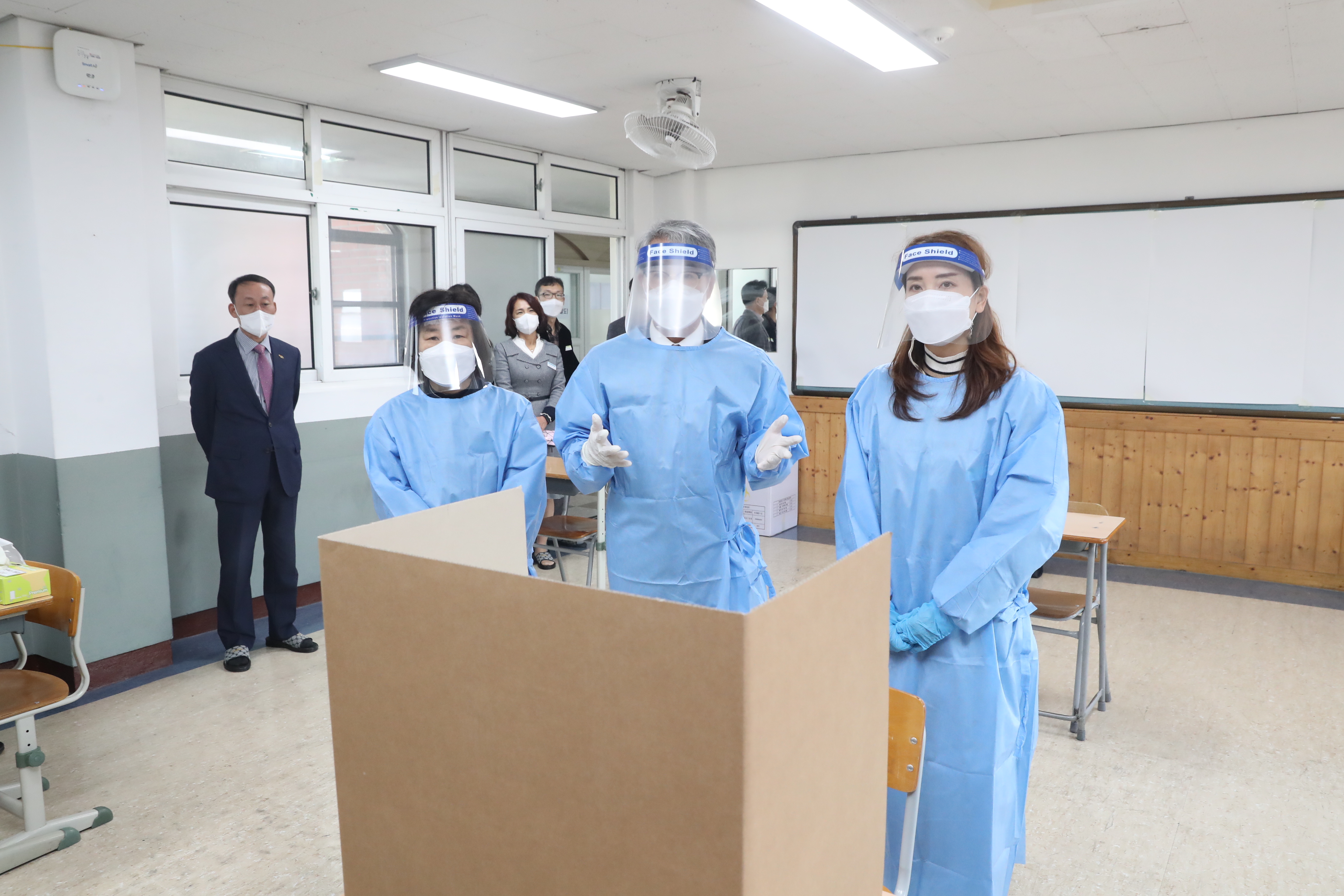 박종훈교육감, 2022. 대학수학능력시험 시험장 현장 점검(진로교육과 김익수 ☎268-1381) - 관련이미지3
