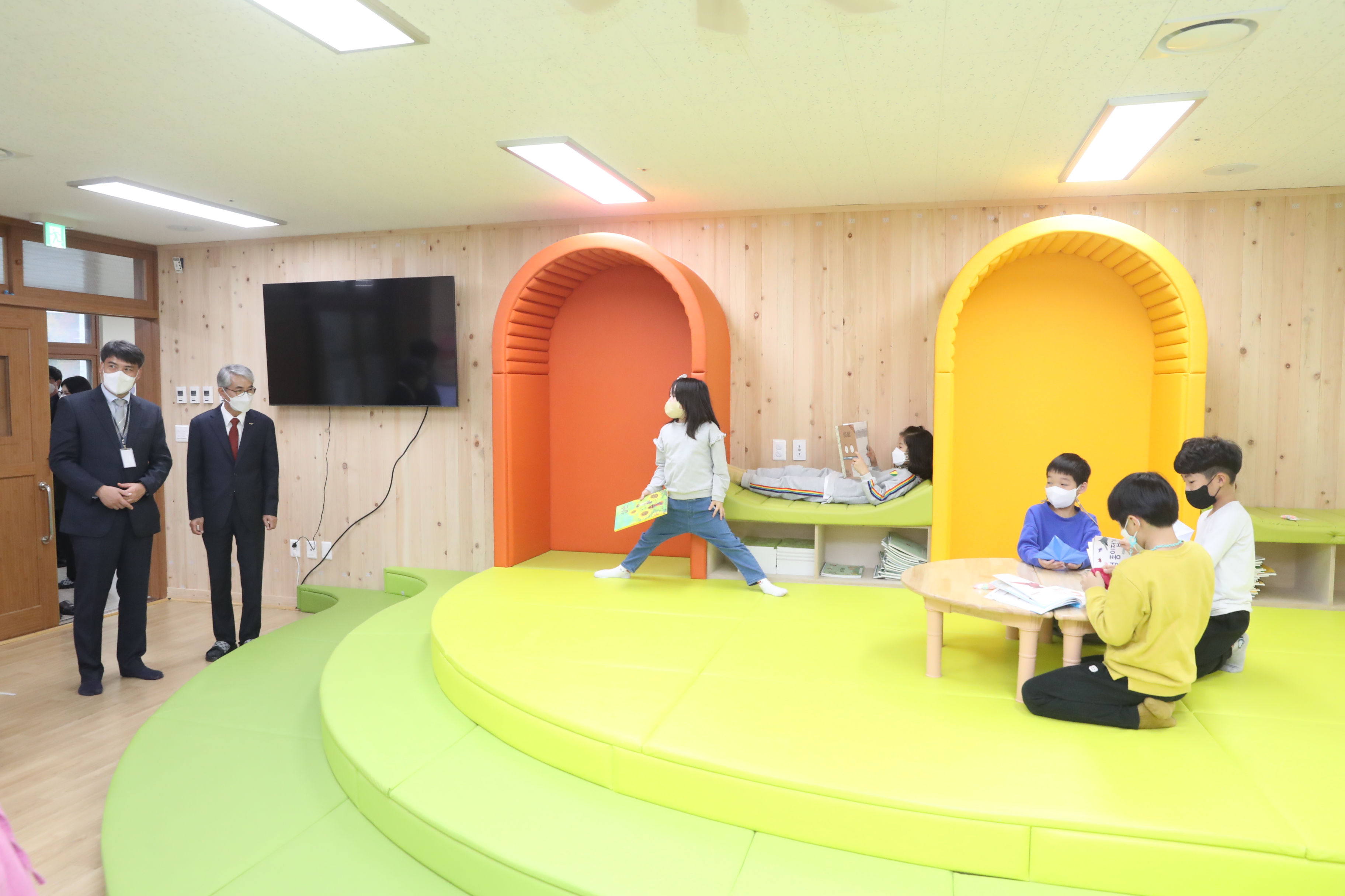 박종훈교육감, 신설학교 마산고운초의 건강한 교육회복을 챙기다(정책기획관 고희점 ☎278-1730 또는 정현정 ☎278-1732) - 관련이미지3