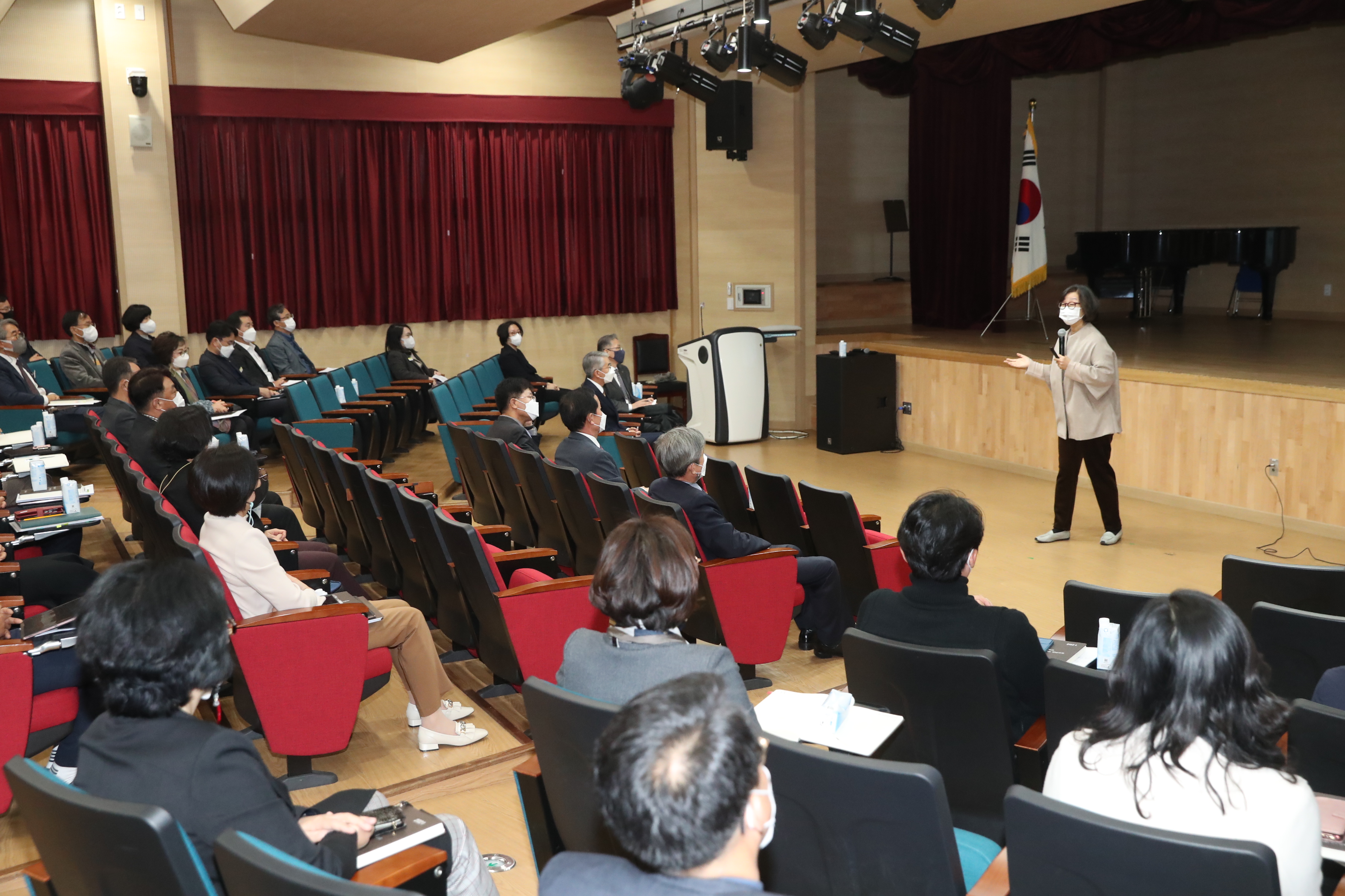 경남교육청, 현장 목소리를 반영한 디지털 성범죄 근절 방안 마련(민주시민교육과 강지명 ☎210-5298 또는 진갑승 ☎210-5279) - 관련이미지3