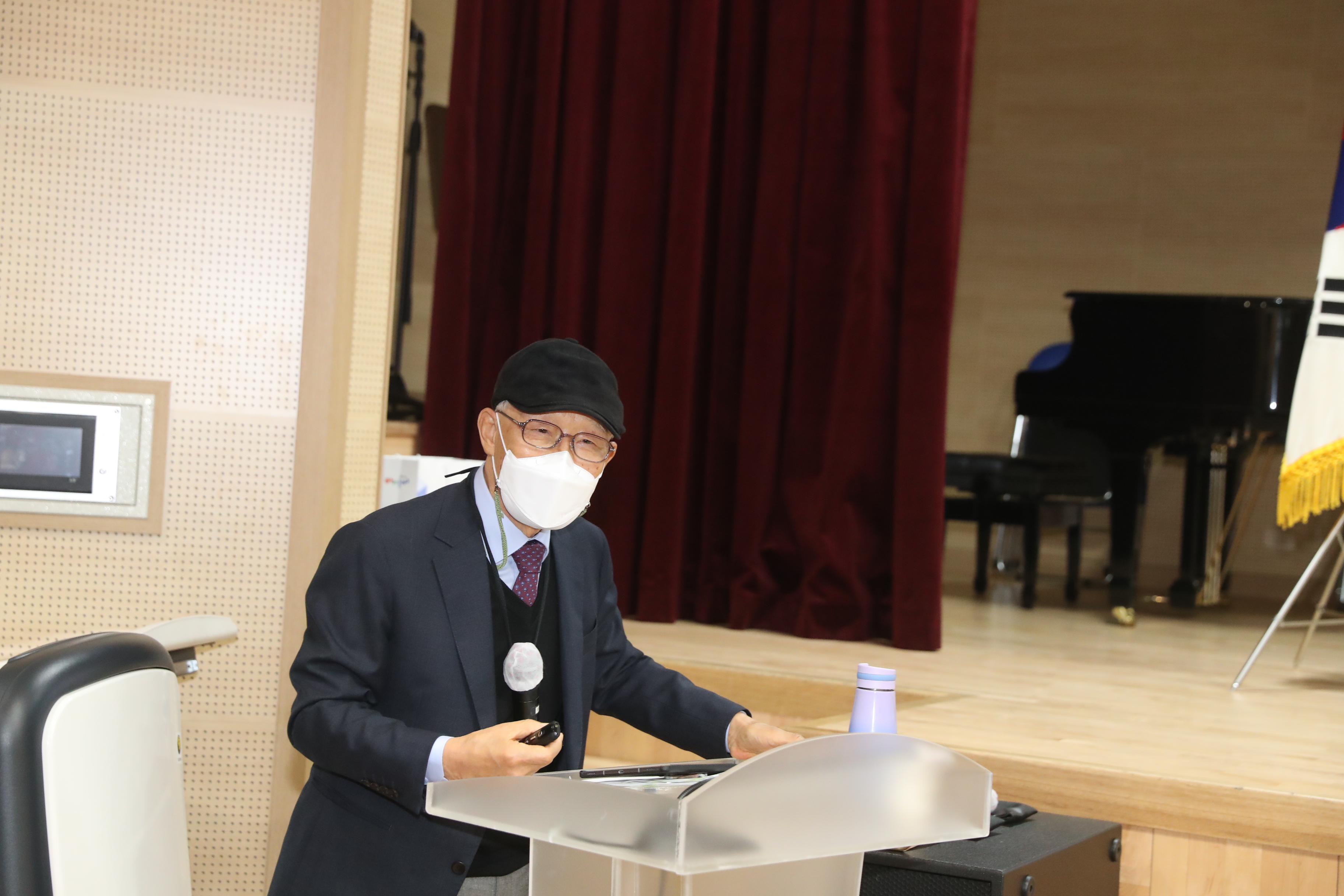 경남교육청, 공직자의 선비정신 함양을 위한 특별강연(총무과 김만길 ☎268-1321 또는 고영삼 ☎268-1323) - 관련이미지4