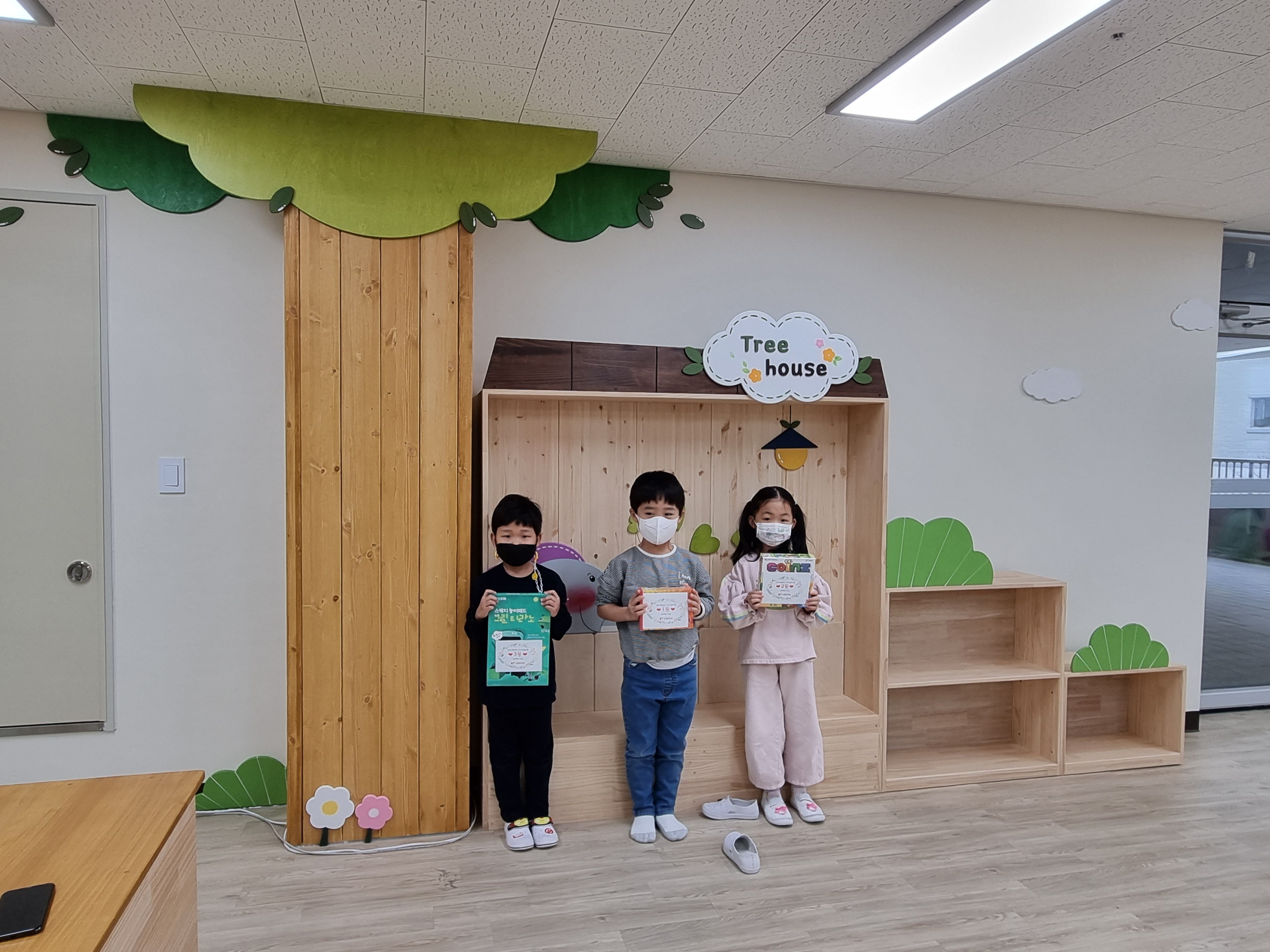 물금유치원, 독서골든벨로 독서와 친해져요! - 관련이미지2
