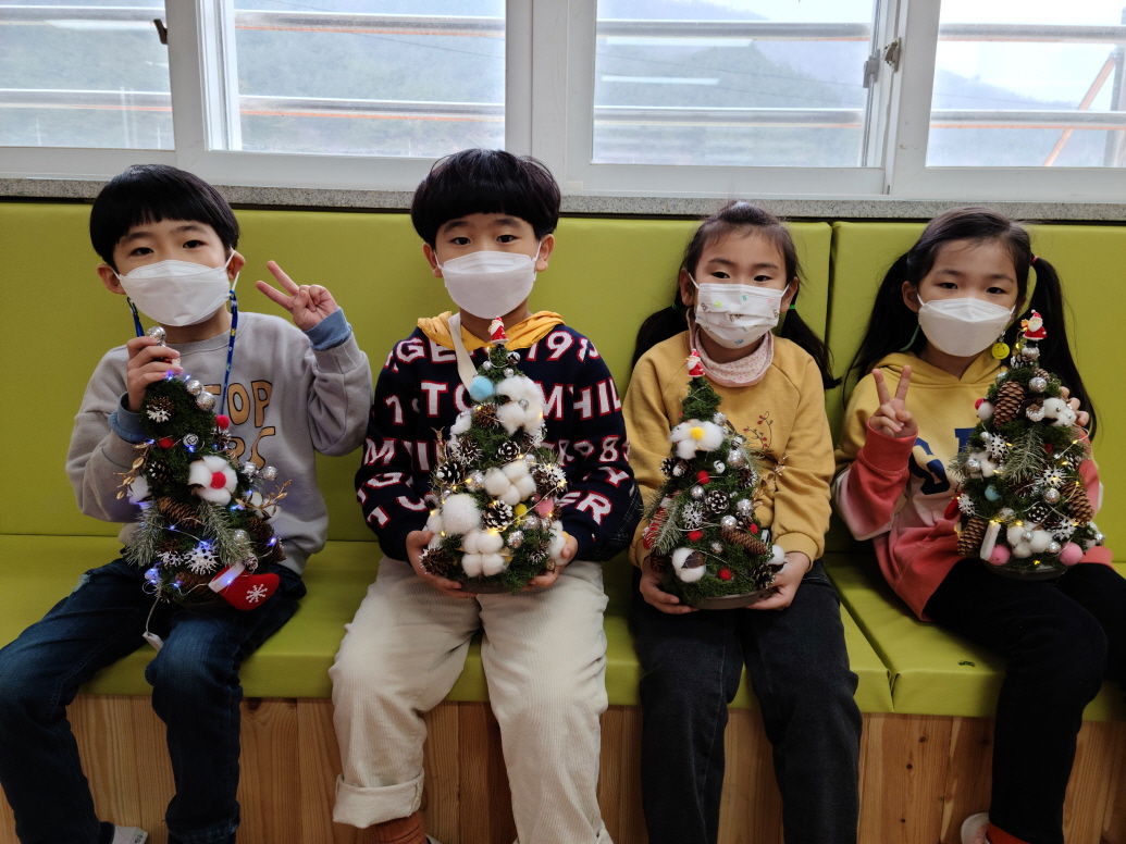 병곡초, 크리스마스 맞이 다채로운 행사 실시 - 관련이미지2