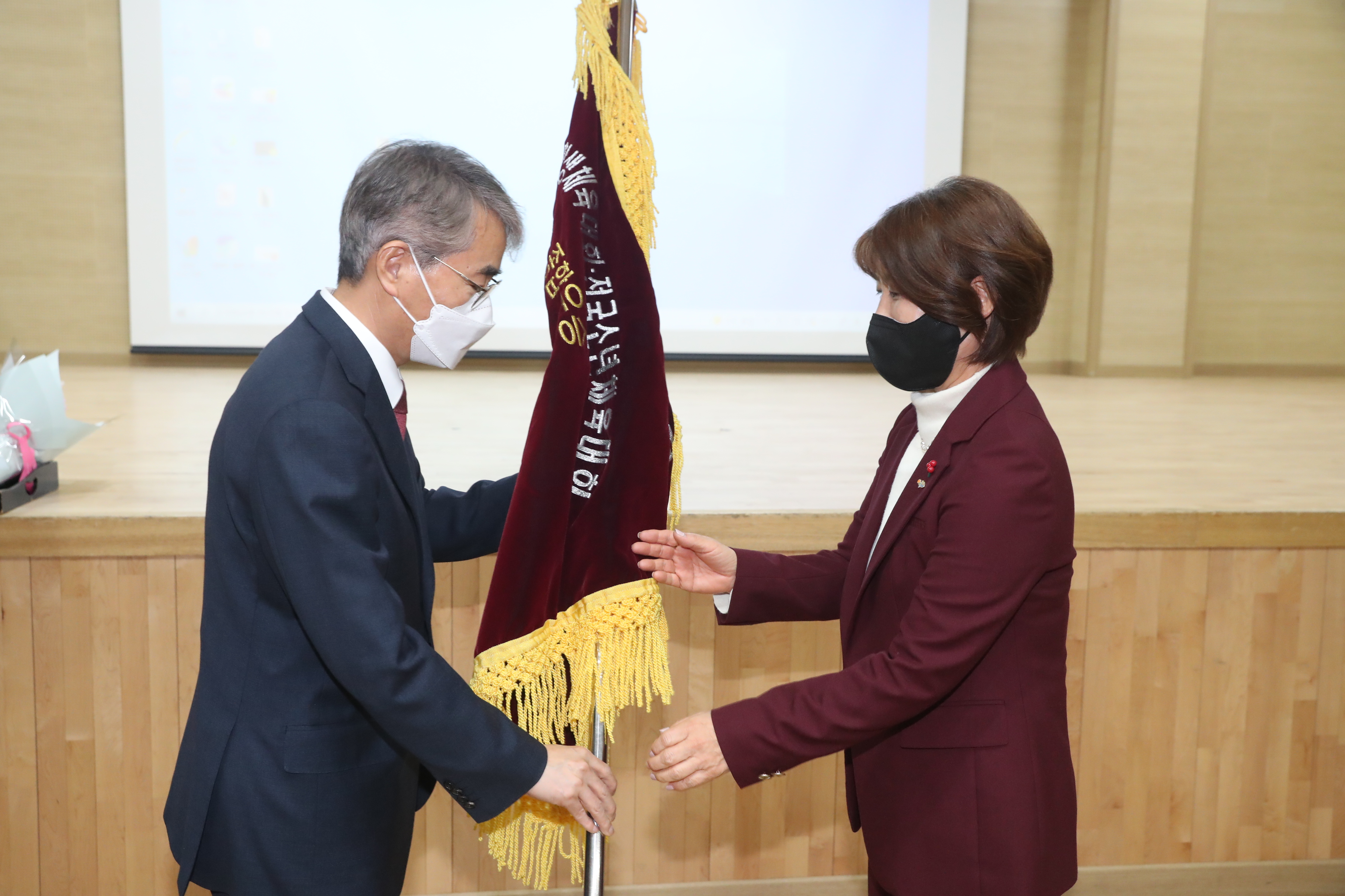 경남교육청, 전국소년체육대회·전국체육대회 해단식(체육예술건강과 이기옥 ☎268-1078) - 관련이미지5