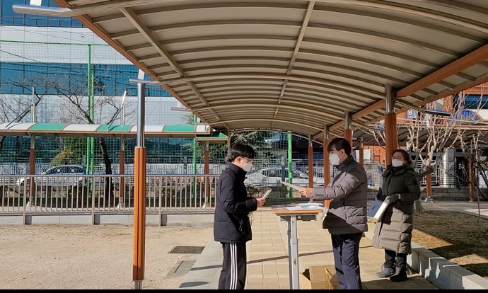 밀양고 3학년 진학 멘토링으로 후배 사랑 실천하고 워킹스루로 졸업식 - 관련이미지2