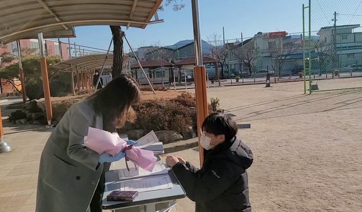 밀양고 3학년 진학 멘토링으로 후배 사랑 실천하고 워킹스루로 졸업식 - 관련이미지4