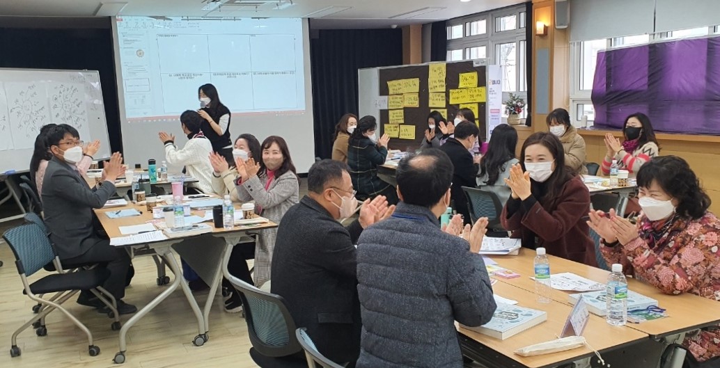 지역·학교 특색 반영한 사용자참여설계 지원해요!(미래학교추진단 문기철 ☎268-1062) - 관련이미지1