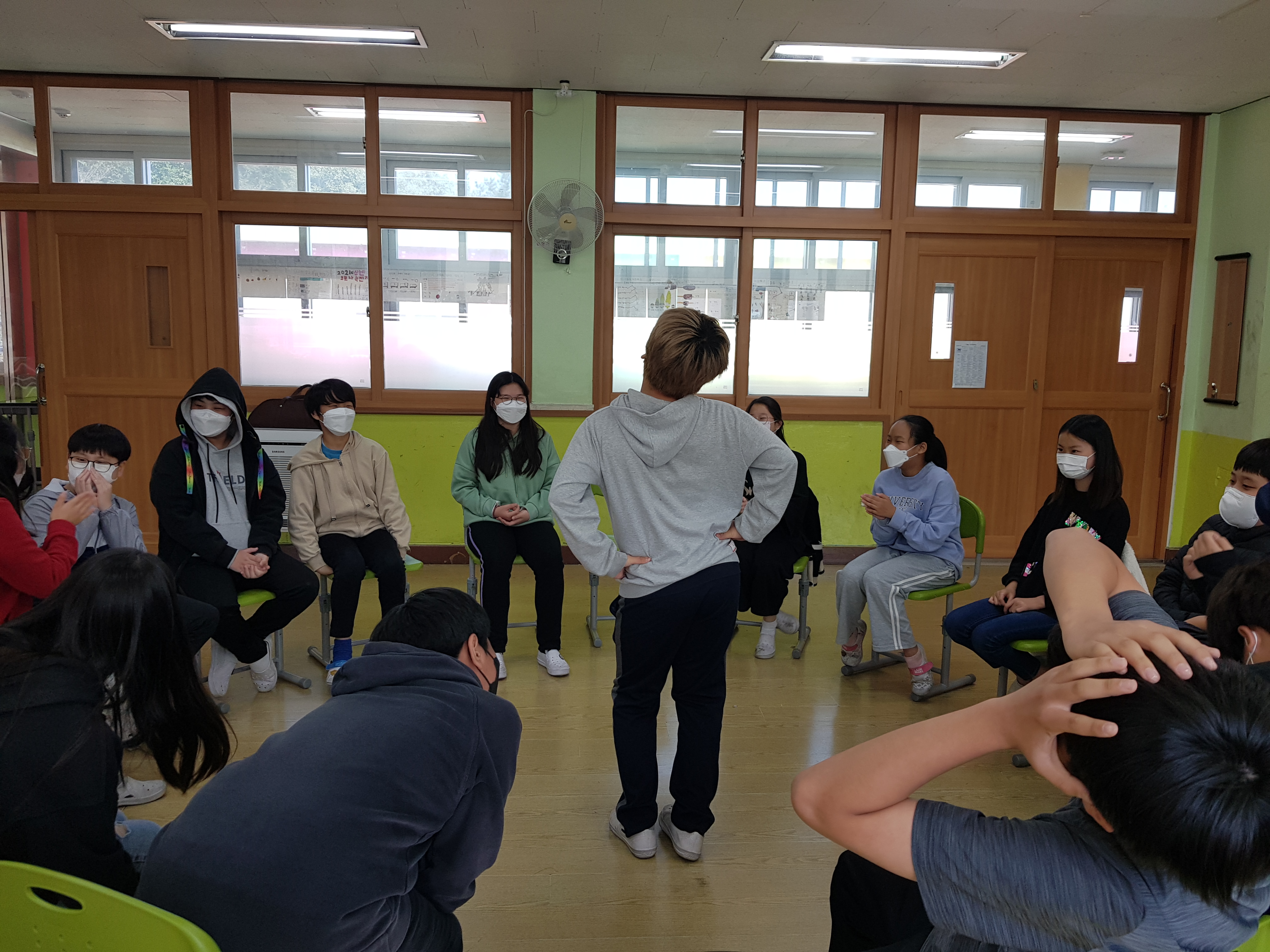 ‘잘 놀아야 잘 큰다’ 초등 놀이수업 자료 제작(초등교육과 오지은 ☎268-1114) - 관련이미지3