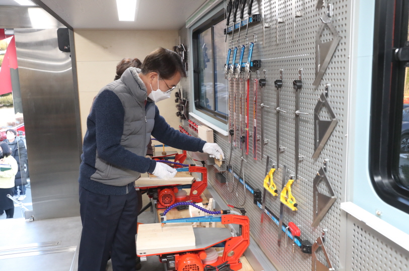 꿈을 실은 카멜레온 경남 누빈다 - 관련이미지3