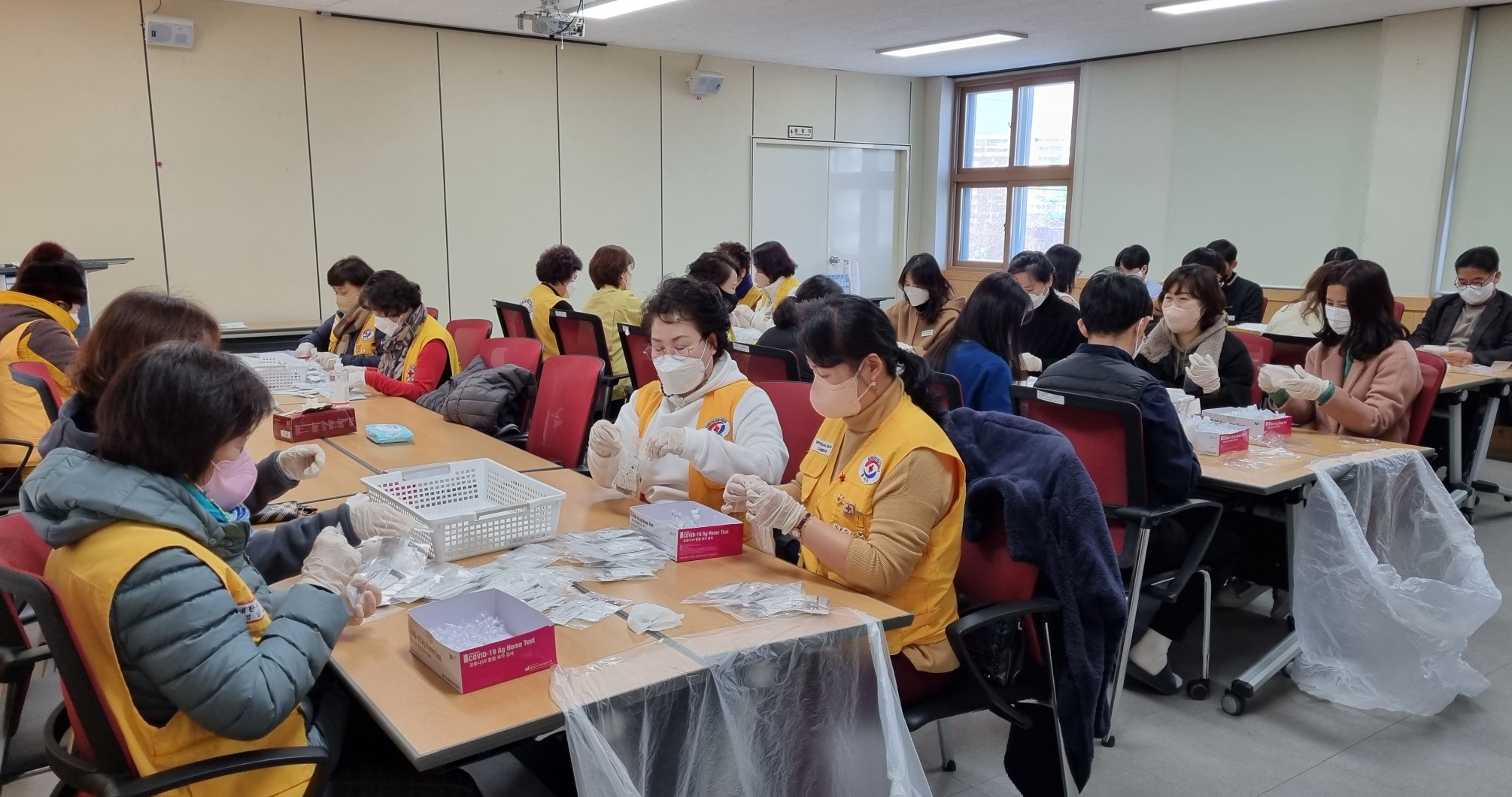 고성교육지원청, 대한적십자사 경남지부 고성지구협의회와 함께해요 - 관련이미지2