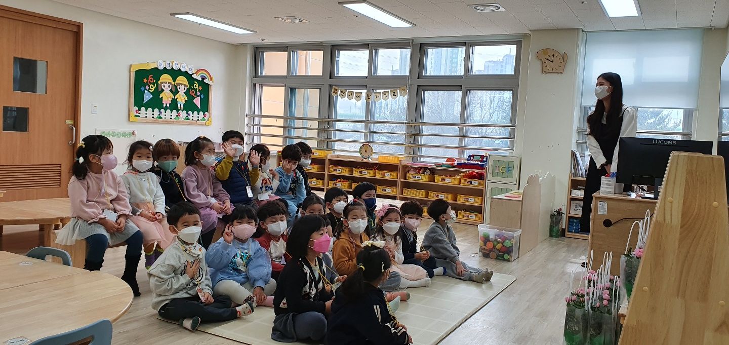 물금유치원, 따뜻한 웃음과 함께하는 행복한 제2회 입학식! - 관련이미지3
