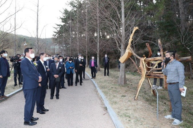 경남교육청, 2022 통영 크레이티브 트리엔날레 전시회 개막 - 관련이미지1