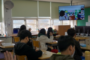 집현초, 학교폭력 멈춰! 캠페인 실시 - 관련이미지2
