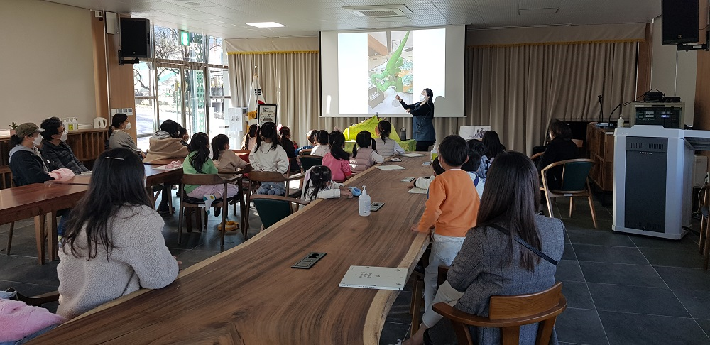 가야산독서당정글북, 정글인(in) 그림책 작가 공연 - 관련이미지1
