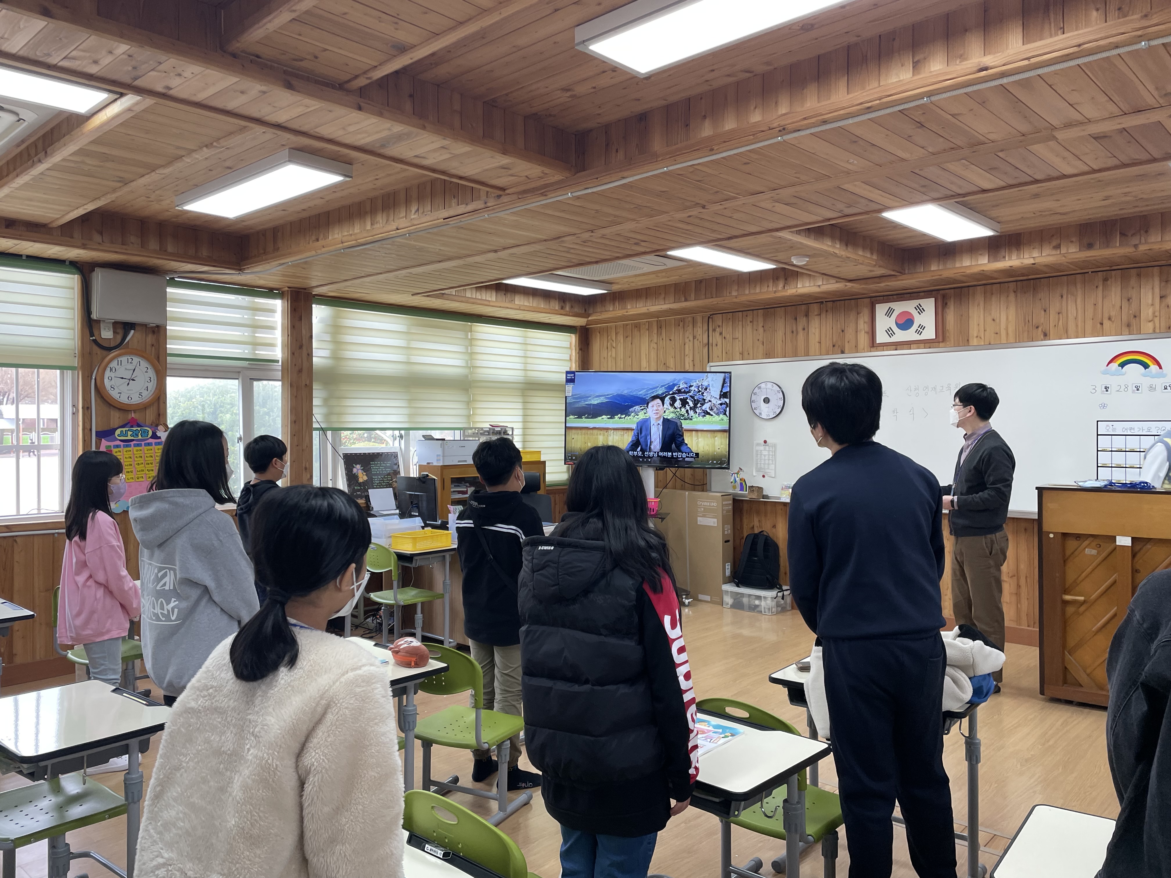 산청교육지원청, 미래를 향해 비상을 준비하는 영재꿈나무들 - 관련이미지2
