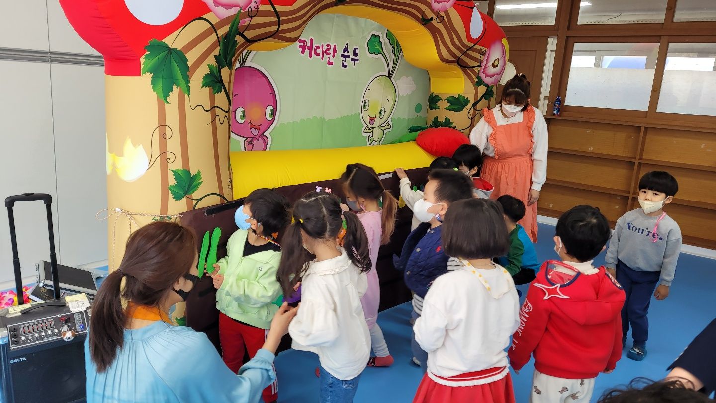 아주초등학교병설유치원, 찾아오는 인형극 관람 실시 - 관련이미지5