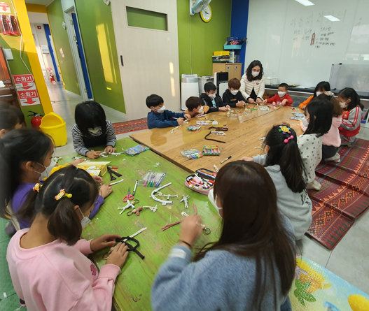 2022.김해행복교육지구 마을교사와 함께하는 마을돌봄 - 관련이미지2