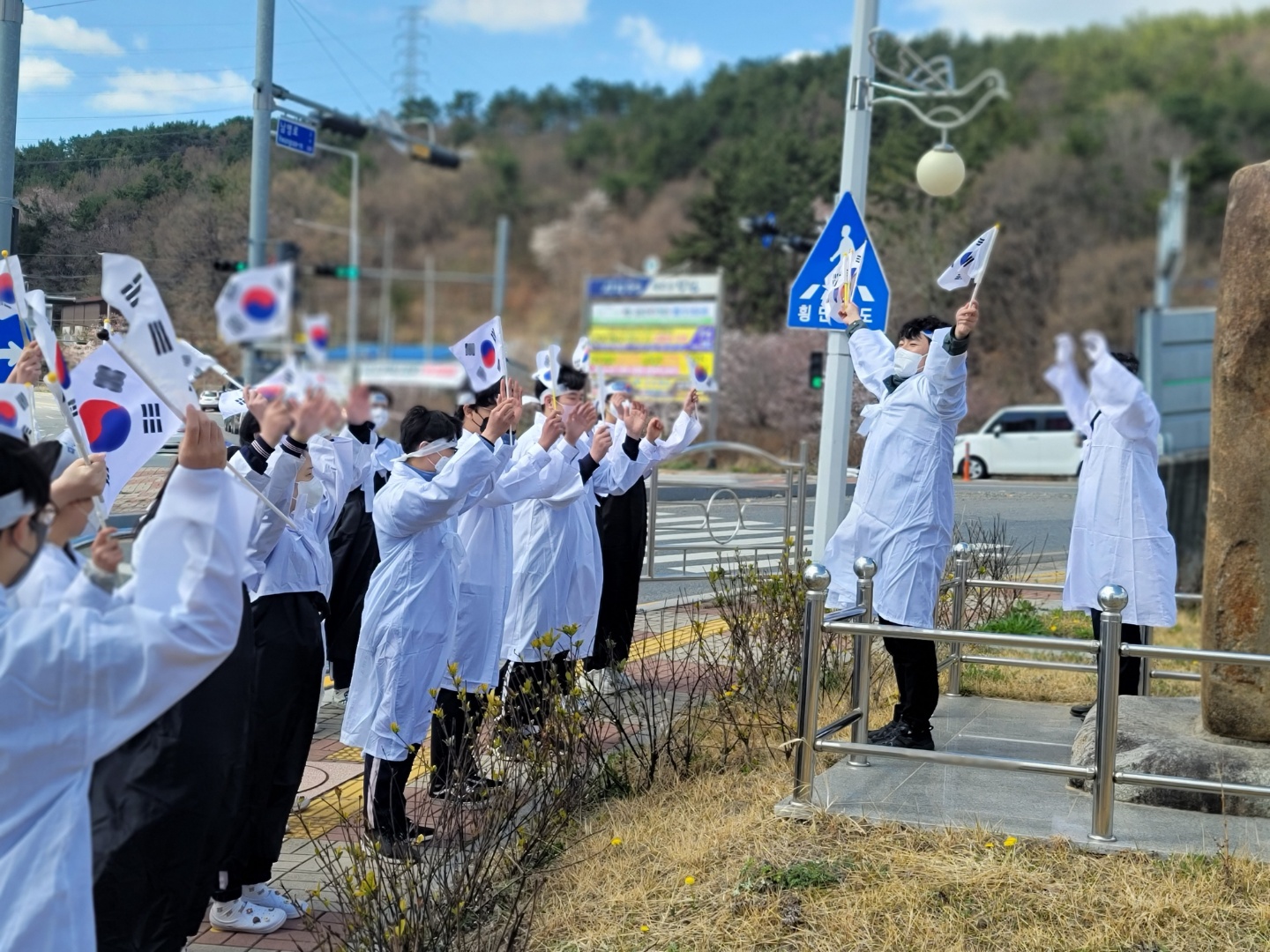 웅동중, 4.3운동의 얼을 기리다 - 관련이미지1