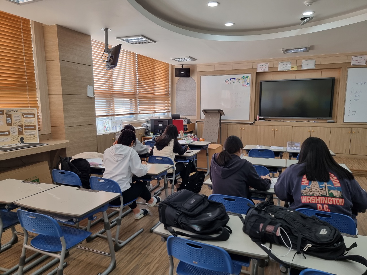 경남교육청, 고교 영어 토론 프로그램 운영(진로교육과 정우민 ☎268-1413) - 관련이미지1