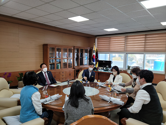 남해교육지원청, 청렴 생일 축하한day로 소통 시간 가져 - 관련이미지2