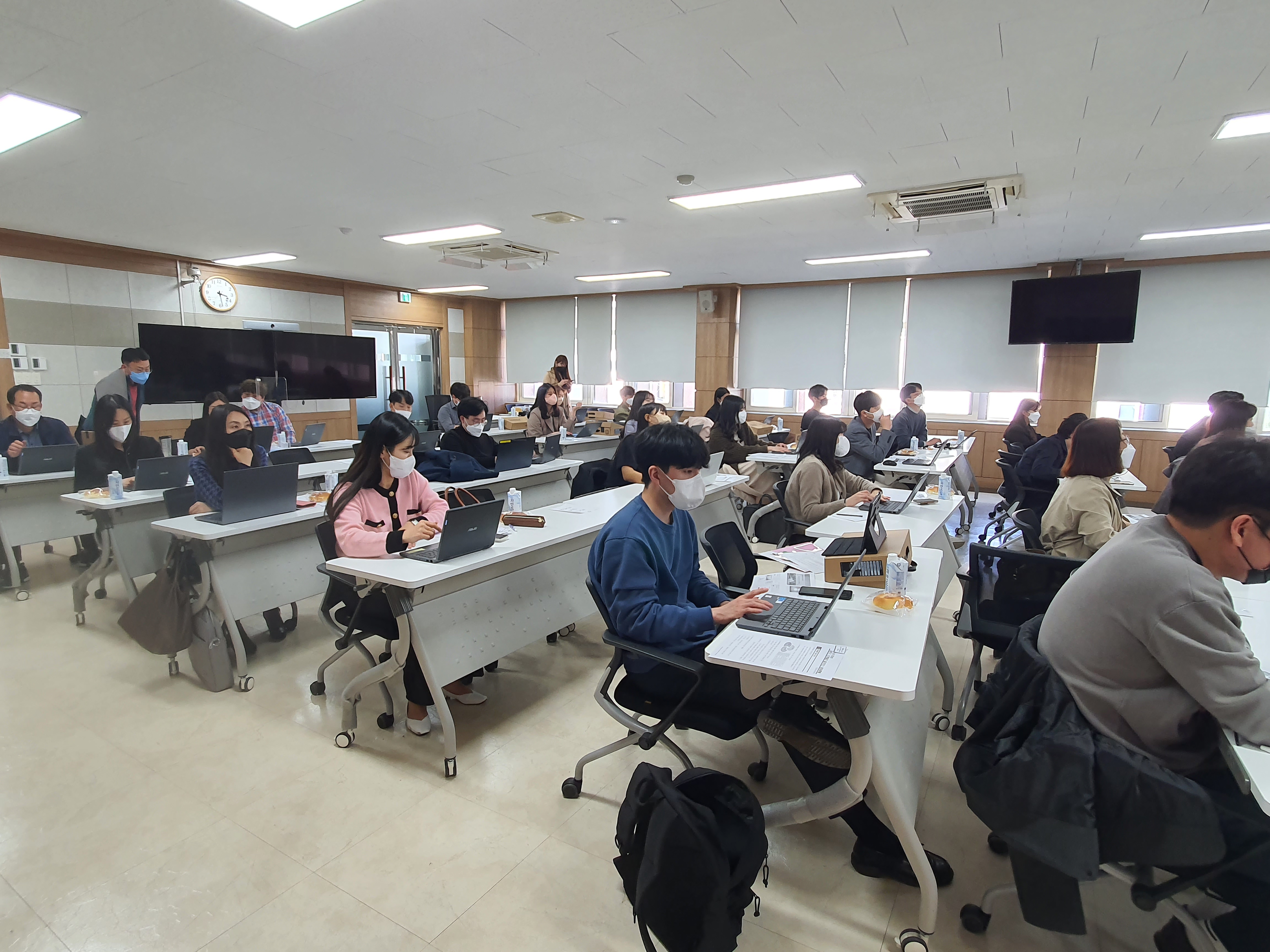 거제교육지원청 아이톡톡 현장 활용성 및 미래교육 역량강화 노력 - 관련이미지1