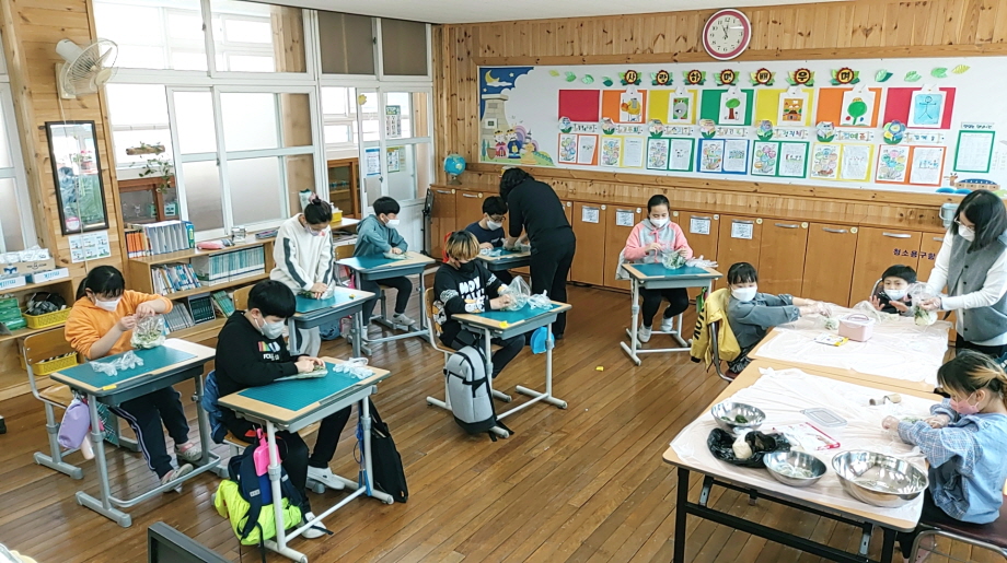 적량초, 꿈의 씨앗을 뿌리는 봄 프로젝트 운영 - 관련이미지3