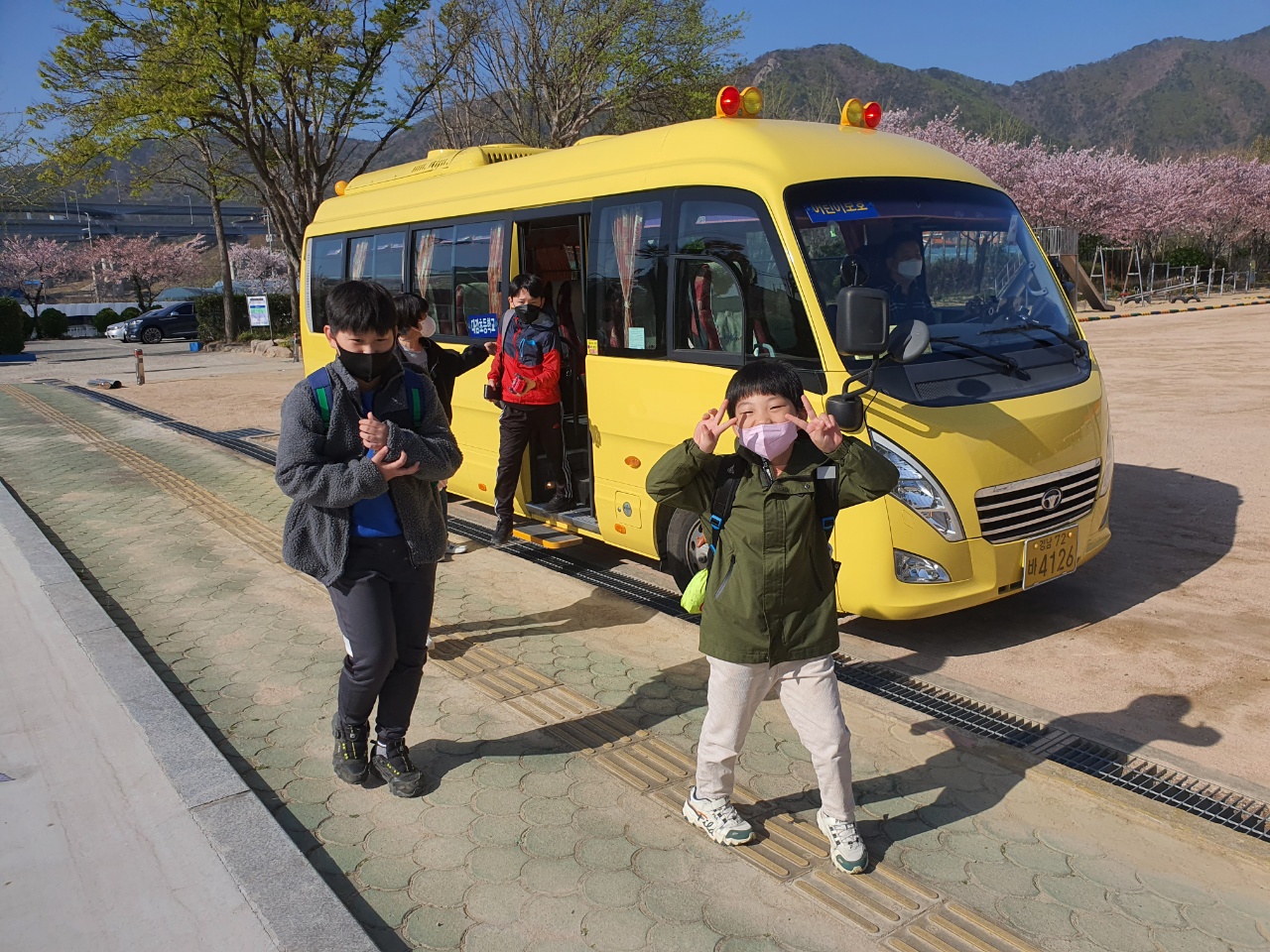 대감초 통학버스 안전운행 이상무 - 관련이미지2