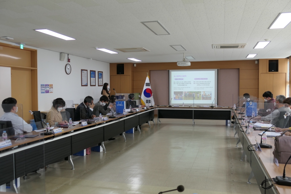 지자체, 교육청, 지역사회가 함께 키우는 보물섬 남해 청소년의 꿈 - 관련이미지2
