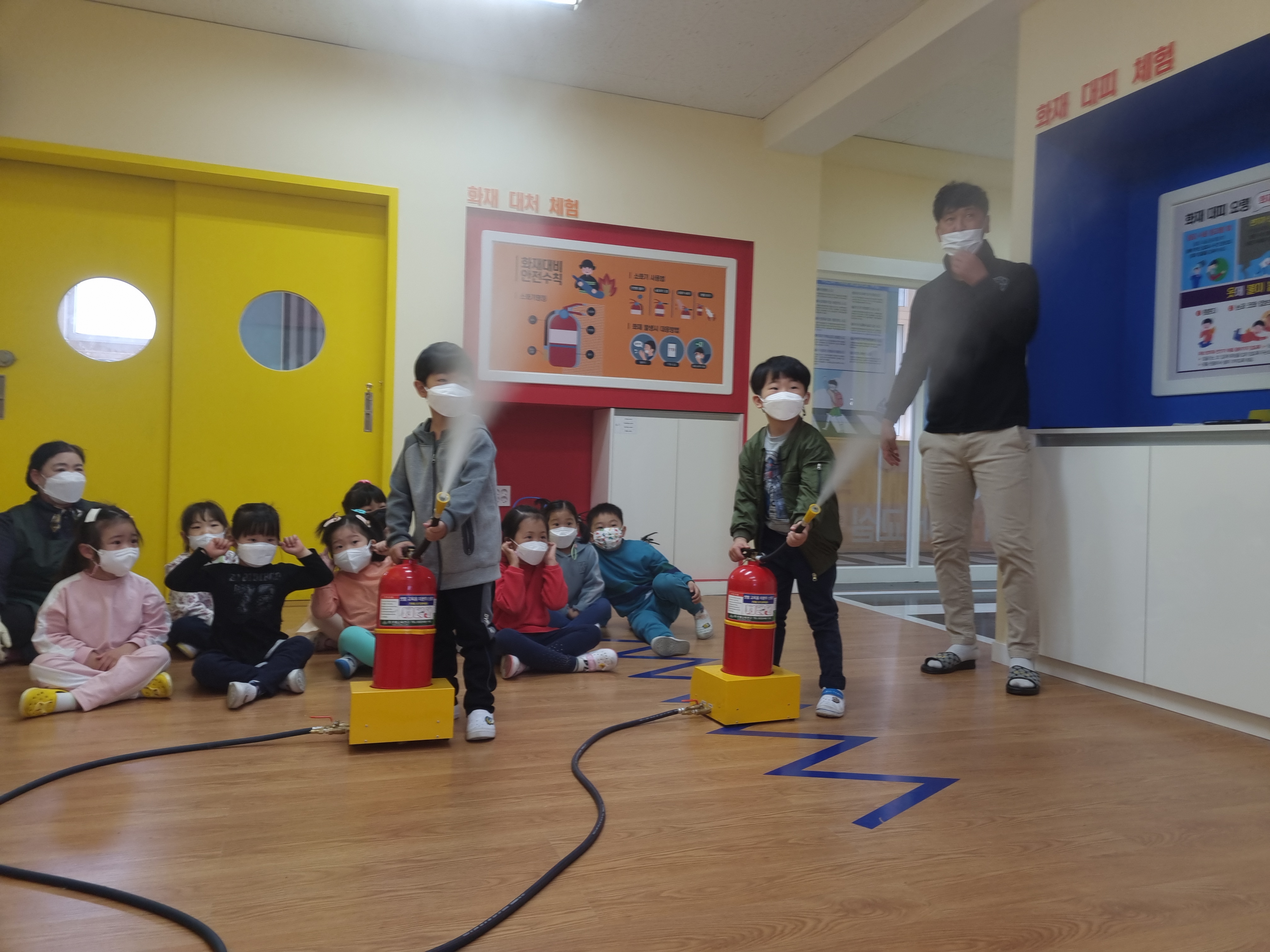 충무초등학교 경남교육 안전주간 맞이 안전교육 실시 - 관련이미지1