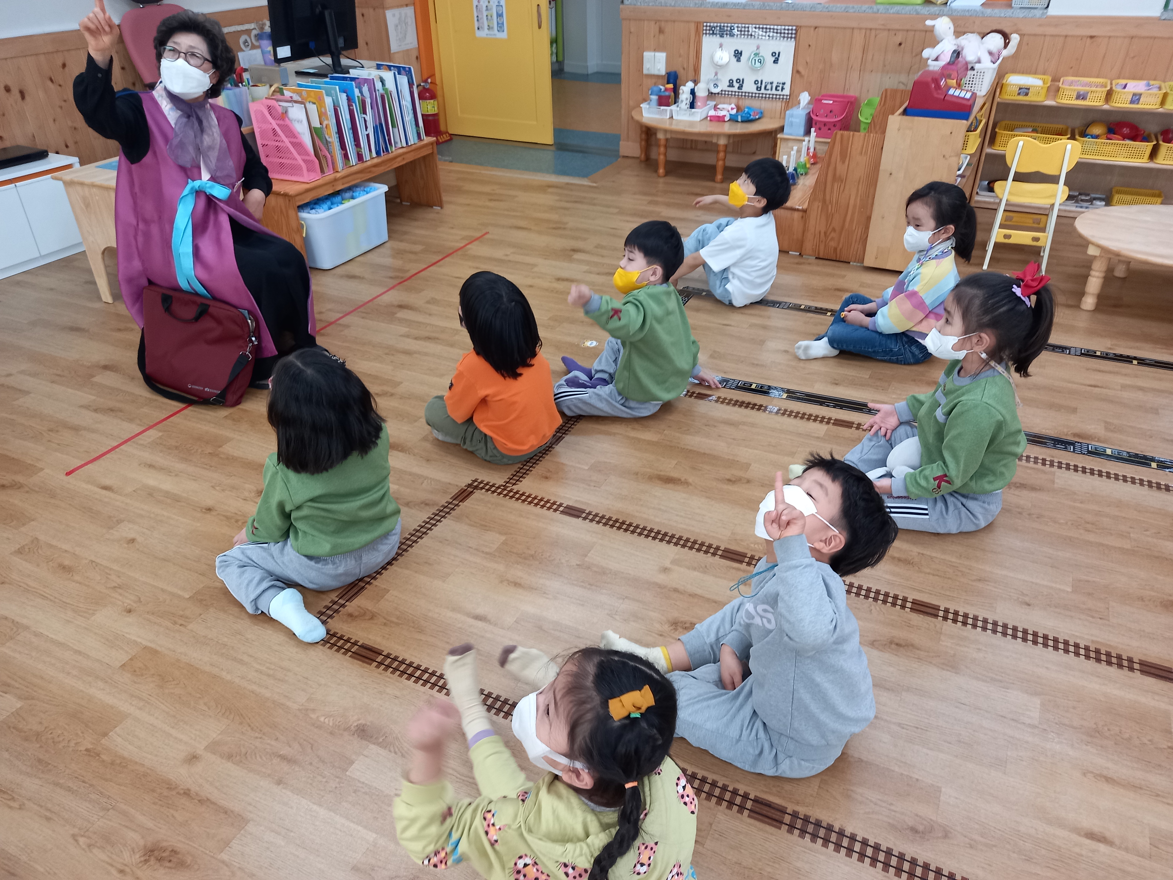 활동사진1