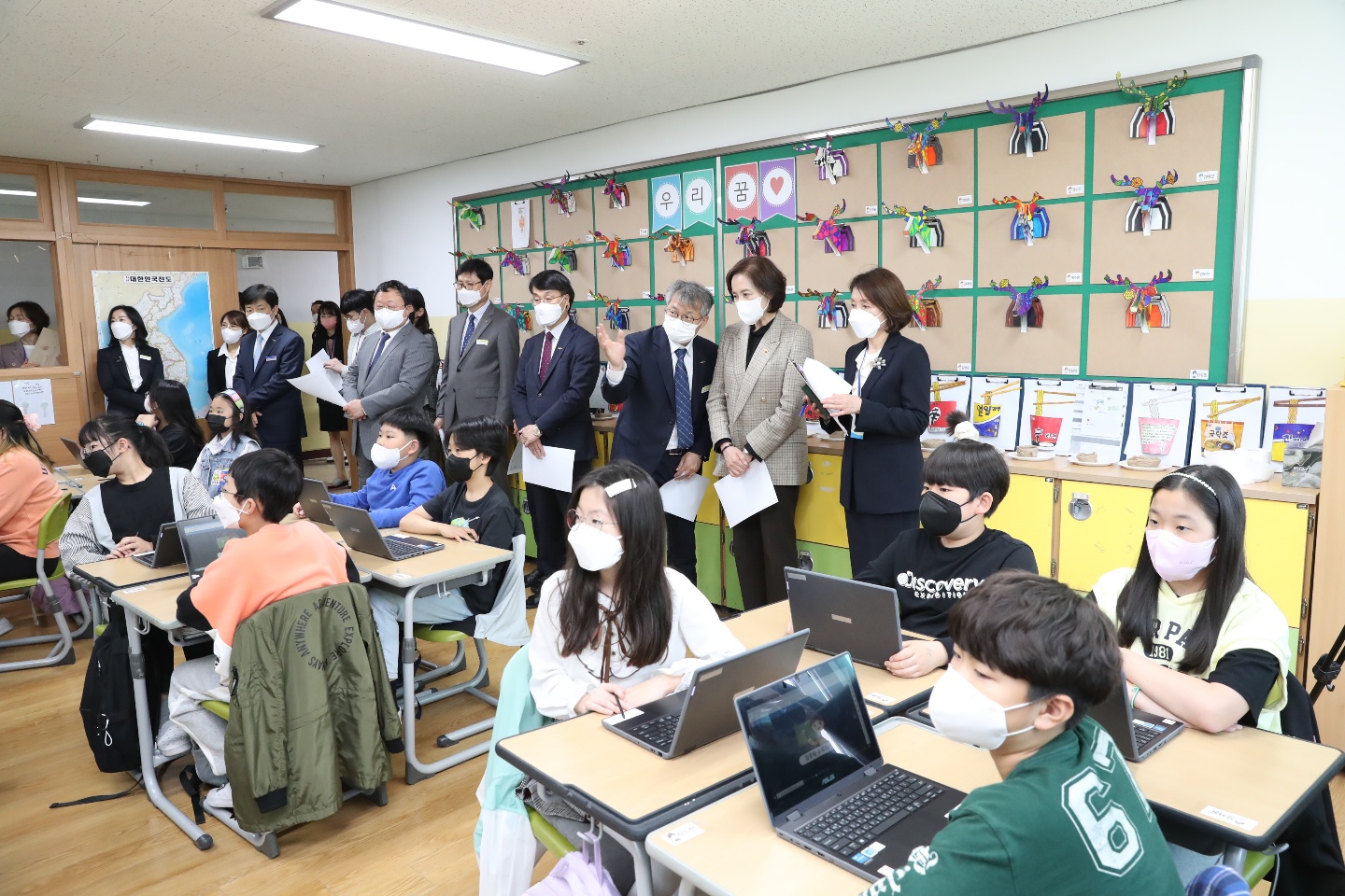 유은혜 부총리 겸 교육부 장관, 경남 미래교육 성과에 높은 관심(창의인재과 하호용 ☎570-5502) - 관련이미지2