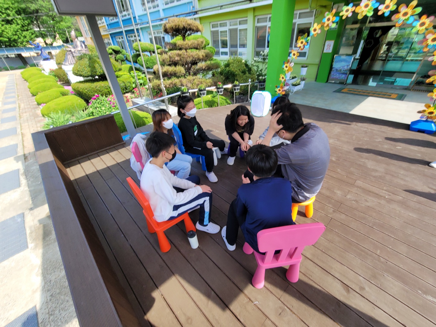 개천초, 조회대 쉼과 꿈을 노래하는 공간으로 변신하다 - 관련이미지1