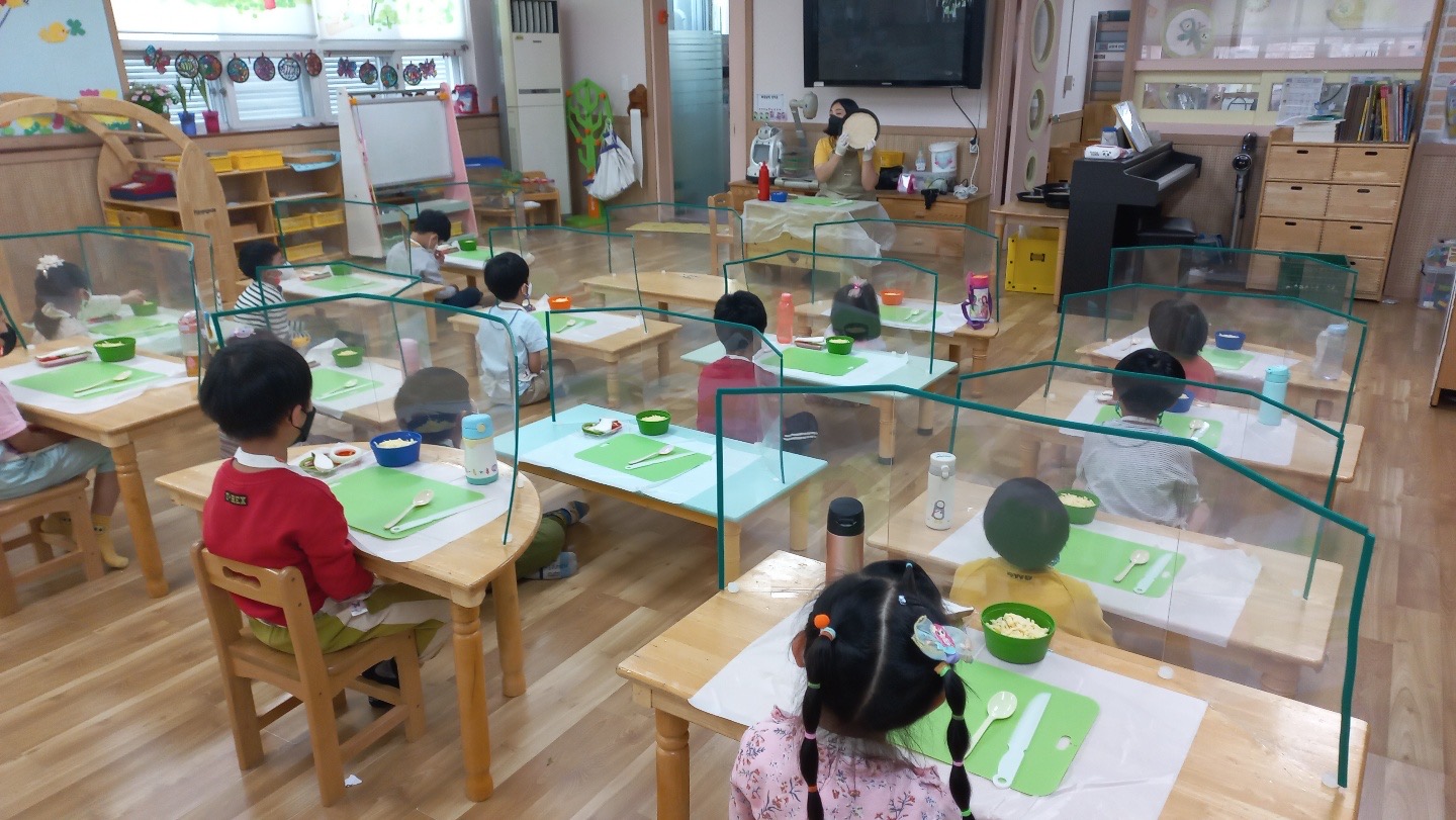 사화초등학교병설유치원, 찾아오는 요리체험활동 - 관련이미지1