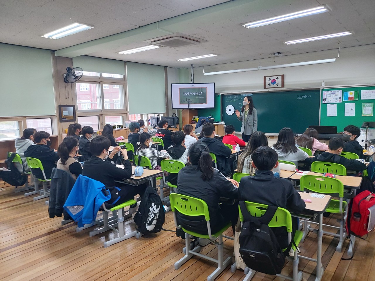 사천교육지원청 2022. 찾아가는 예방상담 및 예방교육 - 관련이미지1