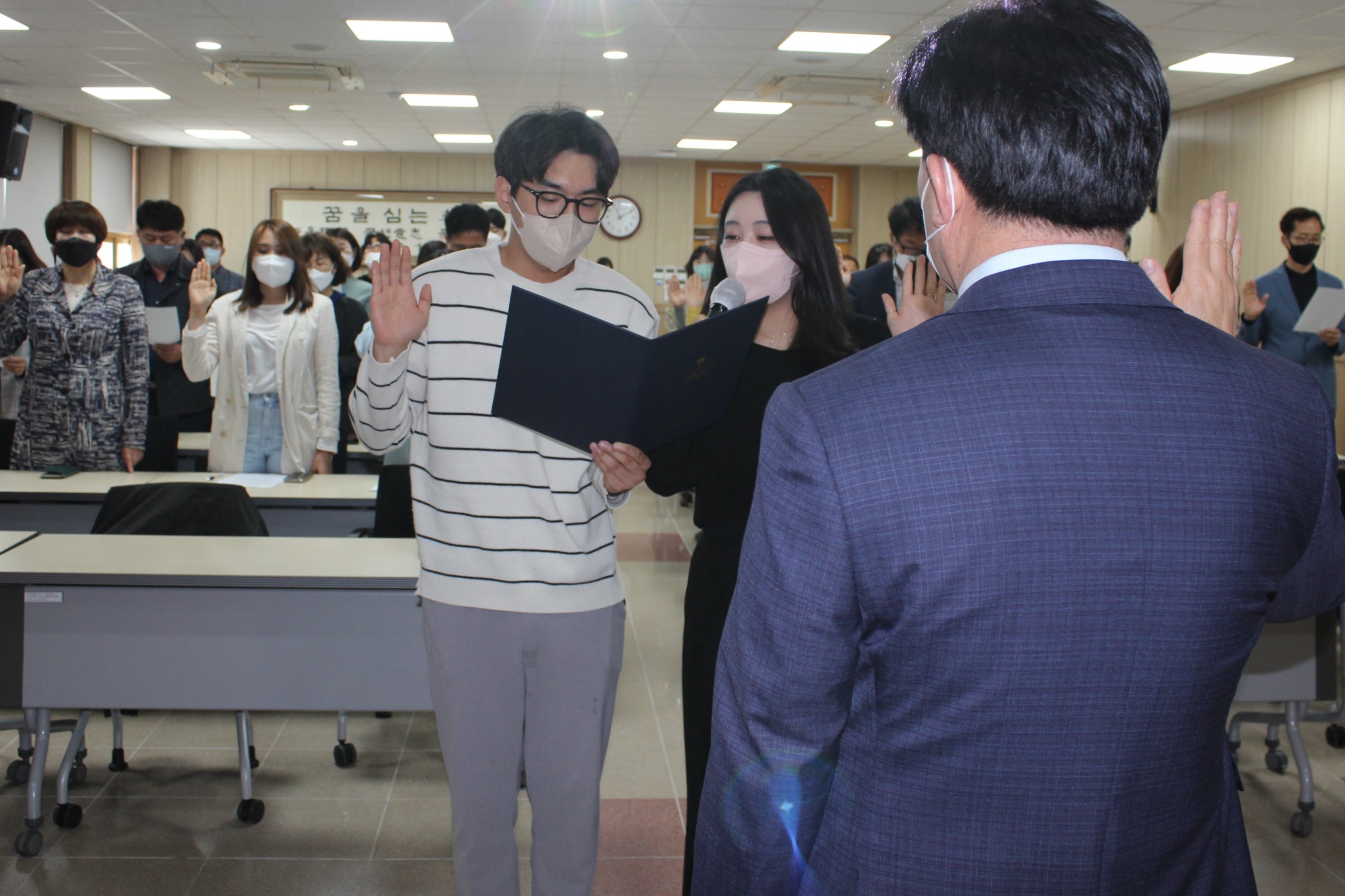 산청교육지원청, 상호 존중의 직장 문화 행사 가져 - 관련이미지3